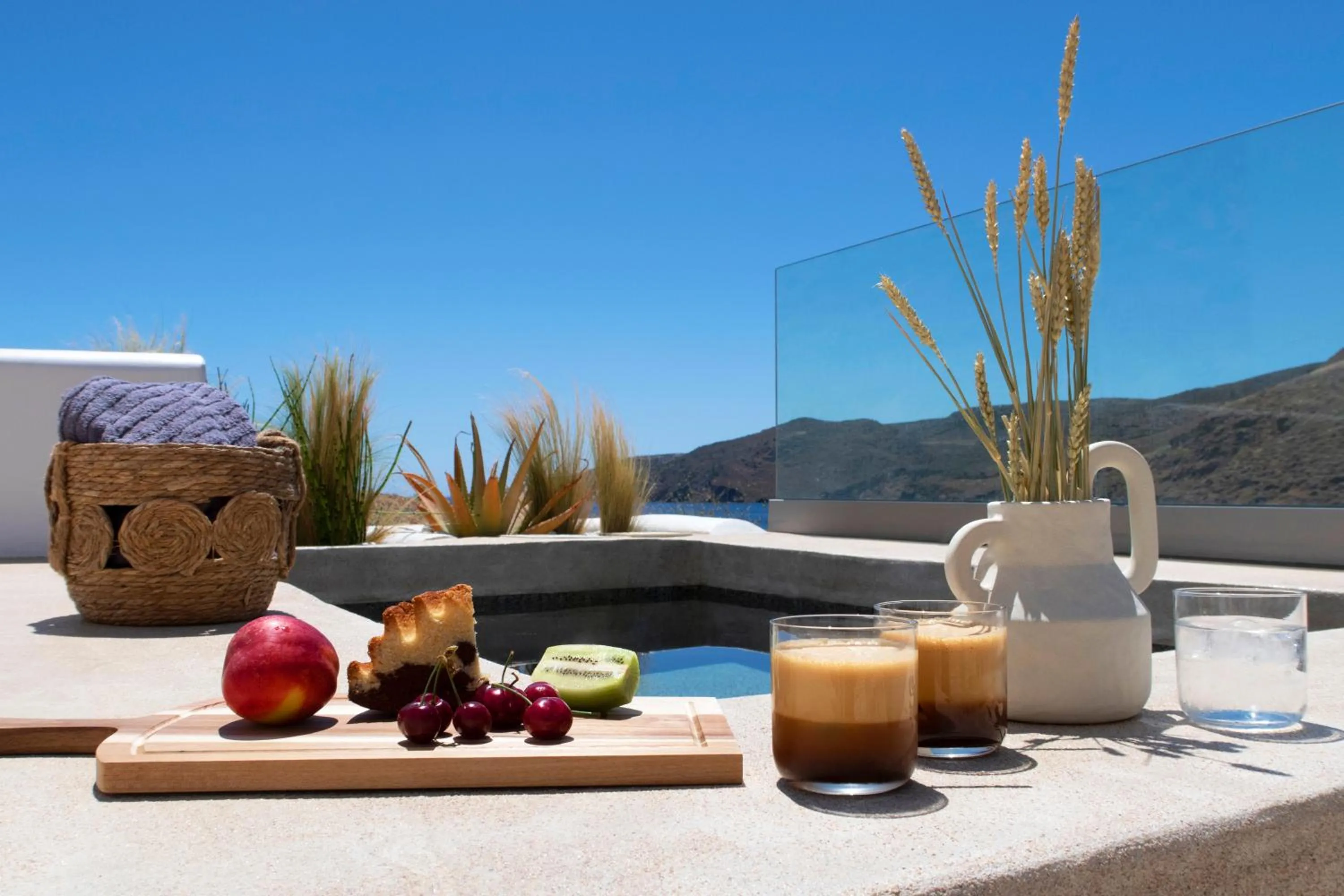 Restaurant/places to eat in Anassa Boutique Hotel