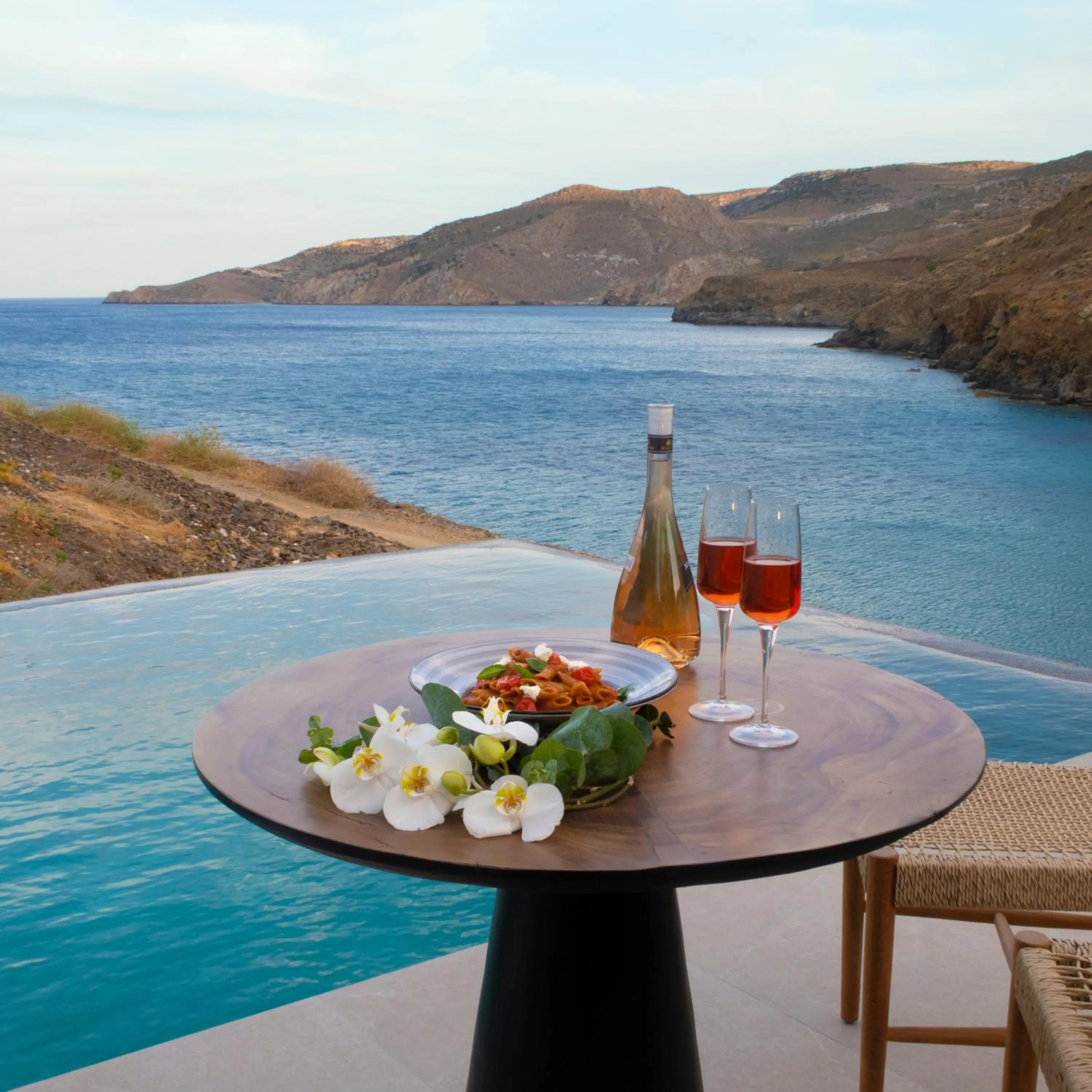 Restaurant/places to eat in Anassa Boutique Hotel