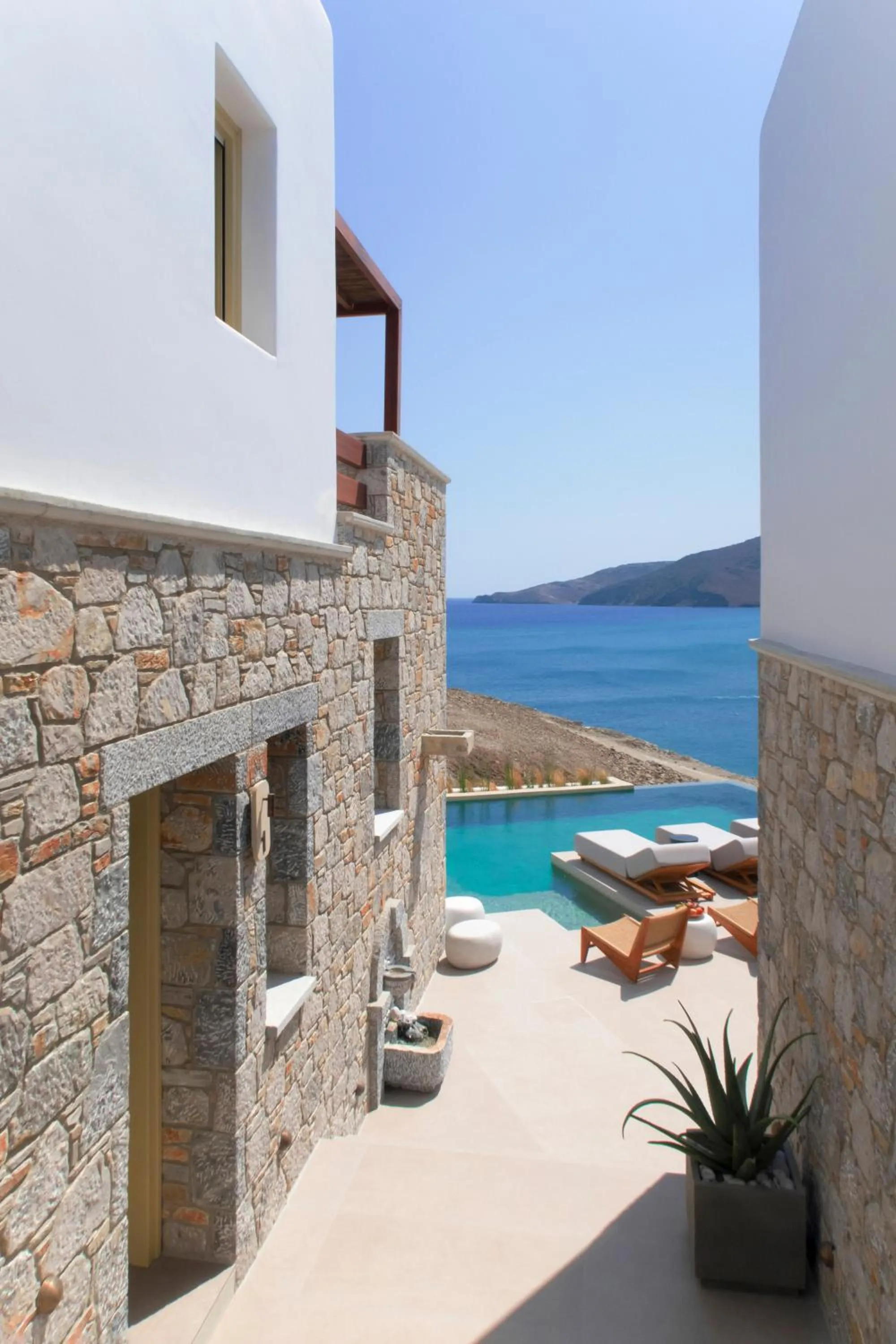 Anassa Boutique Hotel