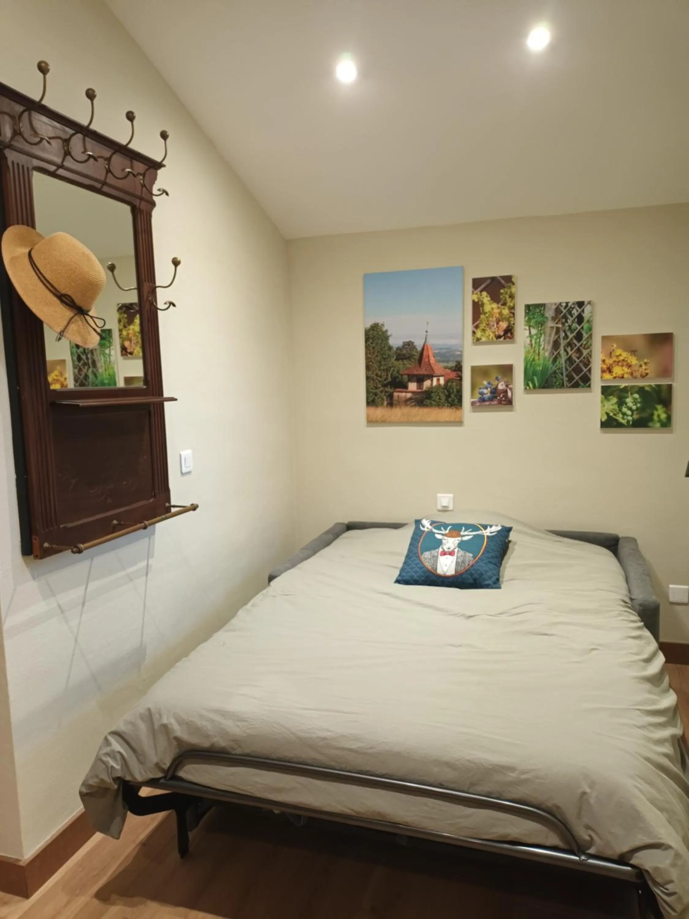 Bed in La ferme de Berlioz