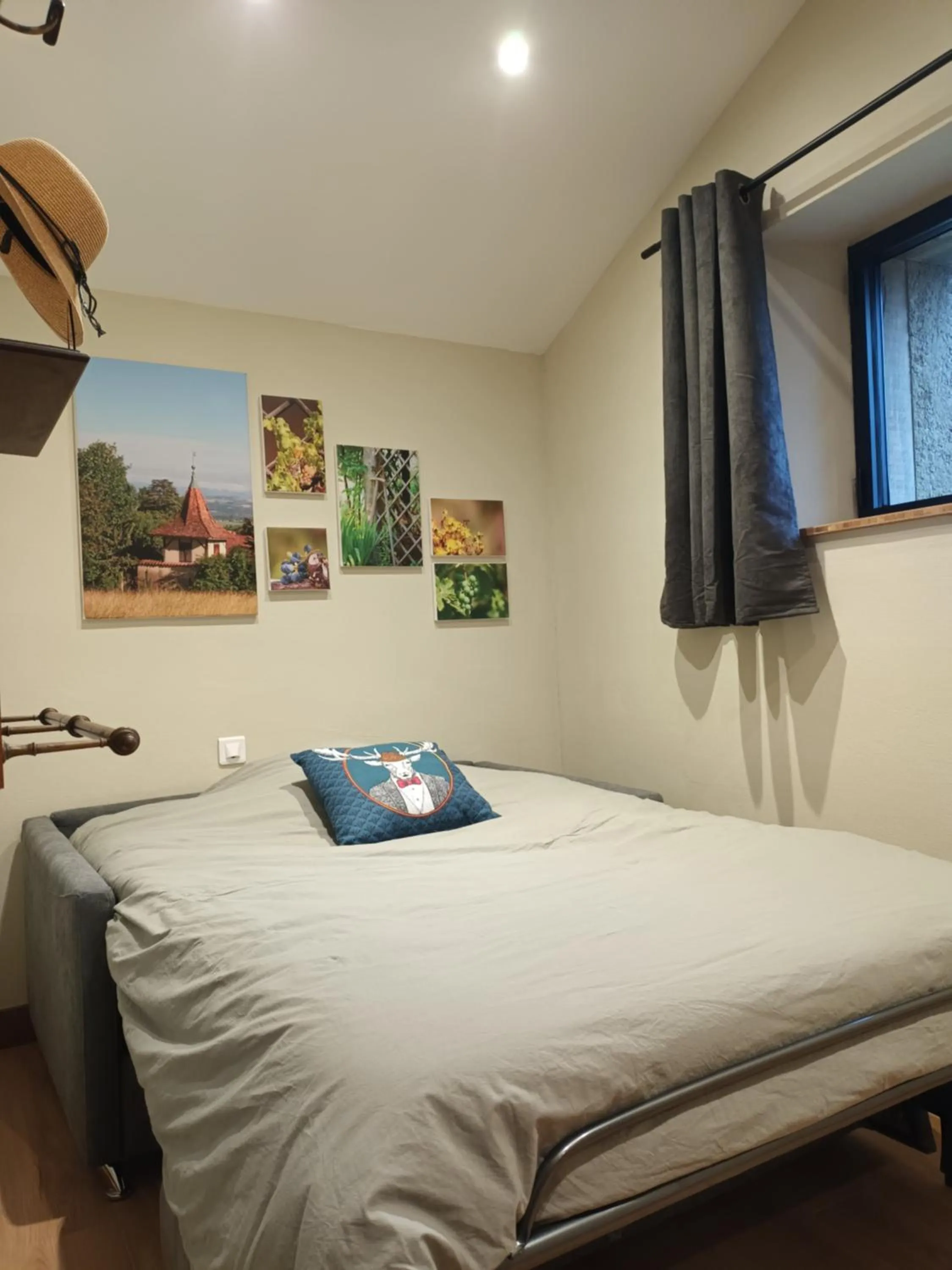 Bed in La ferme de Berlioz