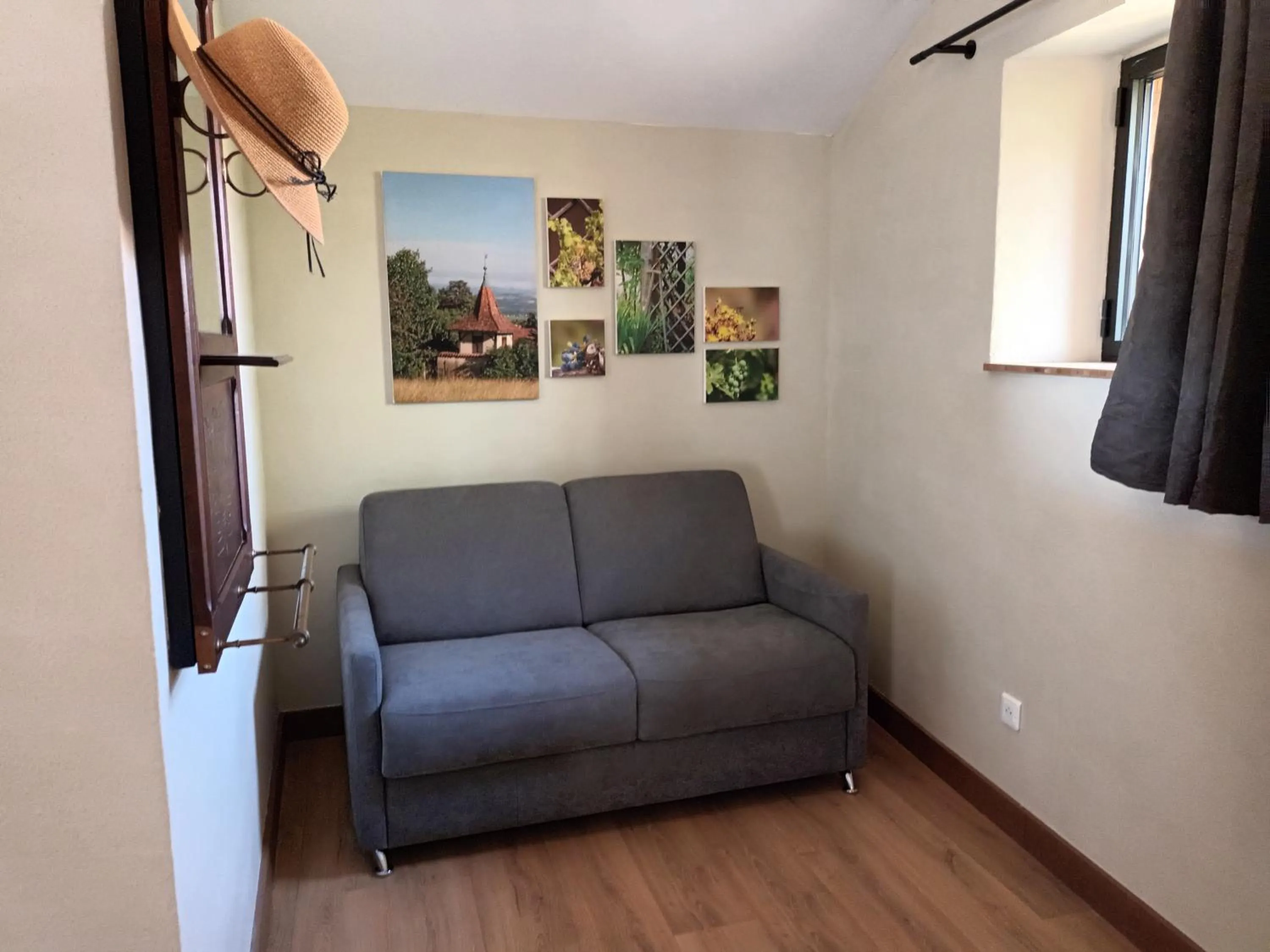 Bedroom in La ferme de Berlioz