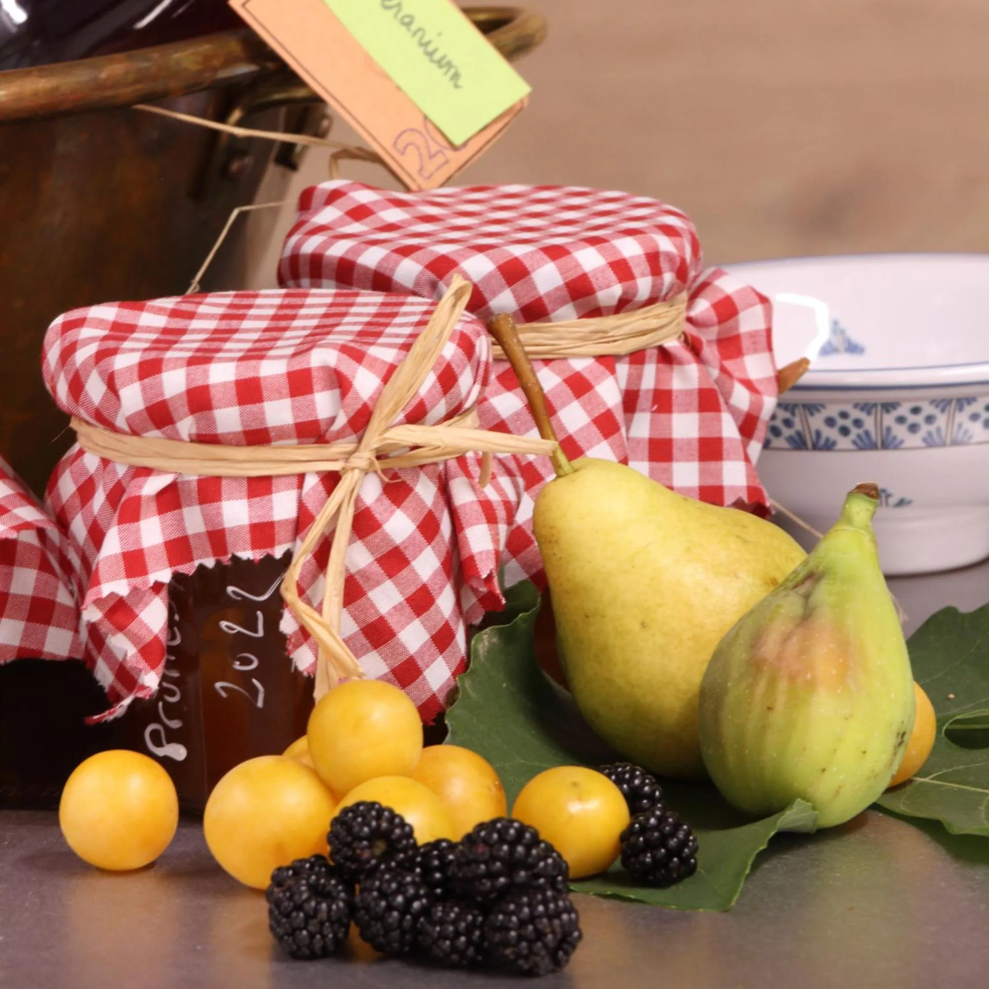 Continental breakfast in La ferme de Berlioz