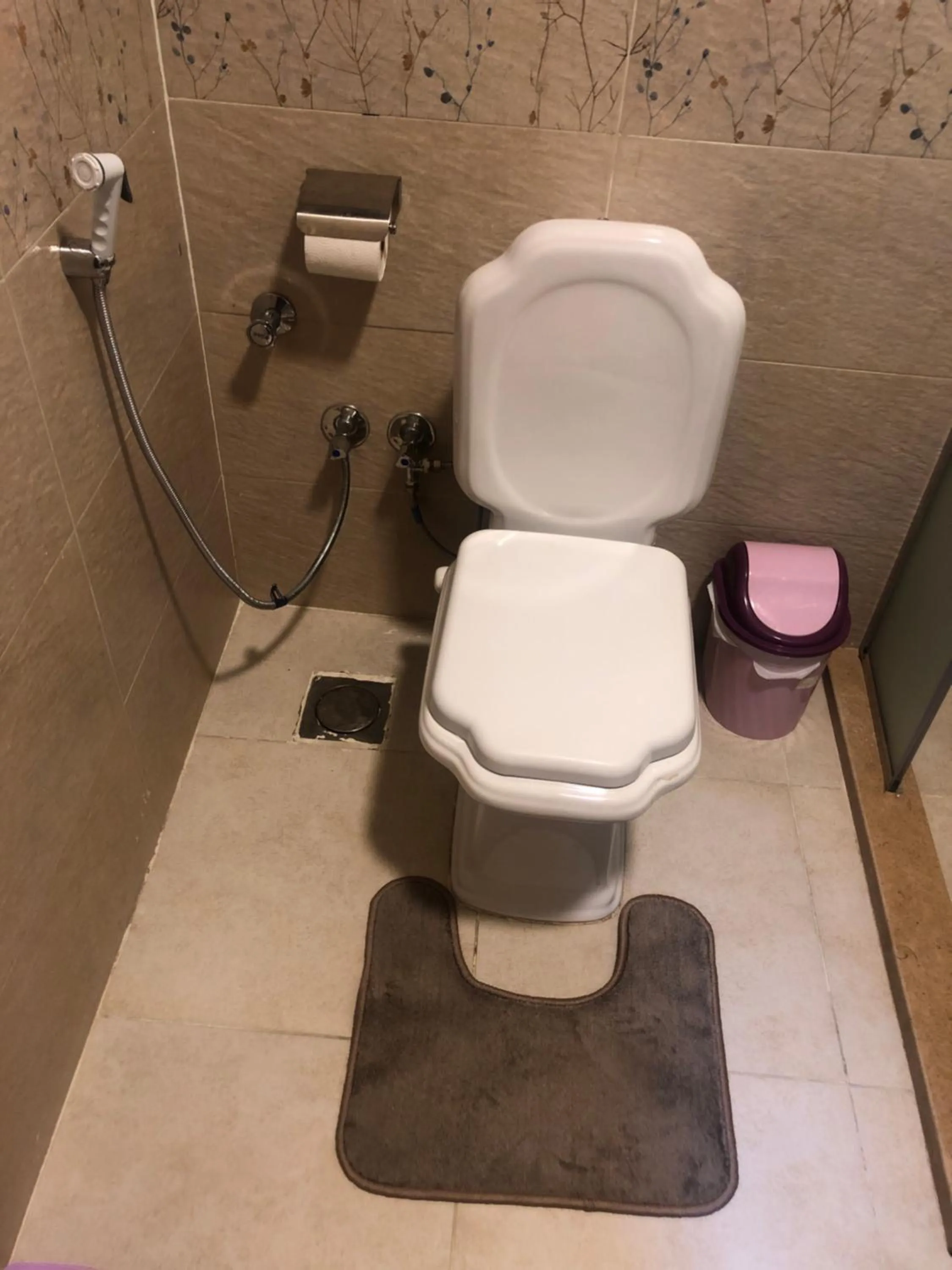 Toilet in GEM view BOUTIQUE