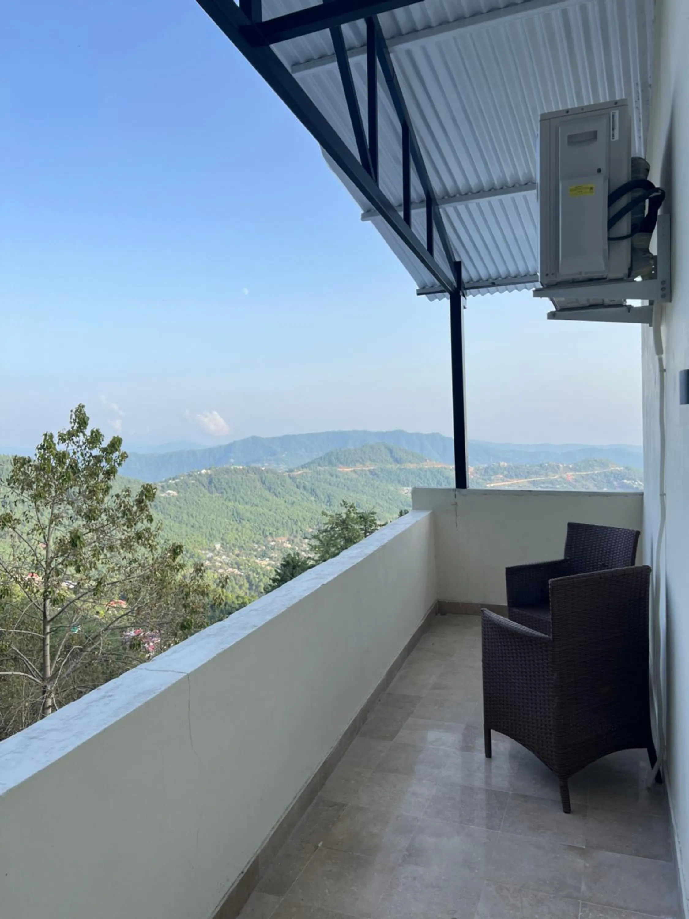 Day in BULAND HEIGHTS