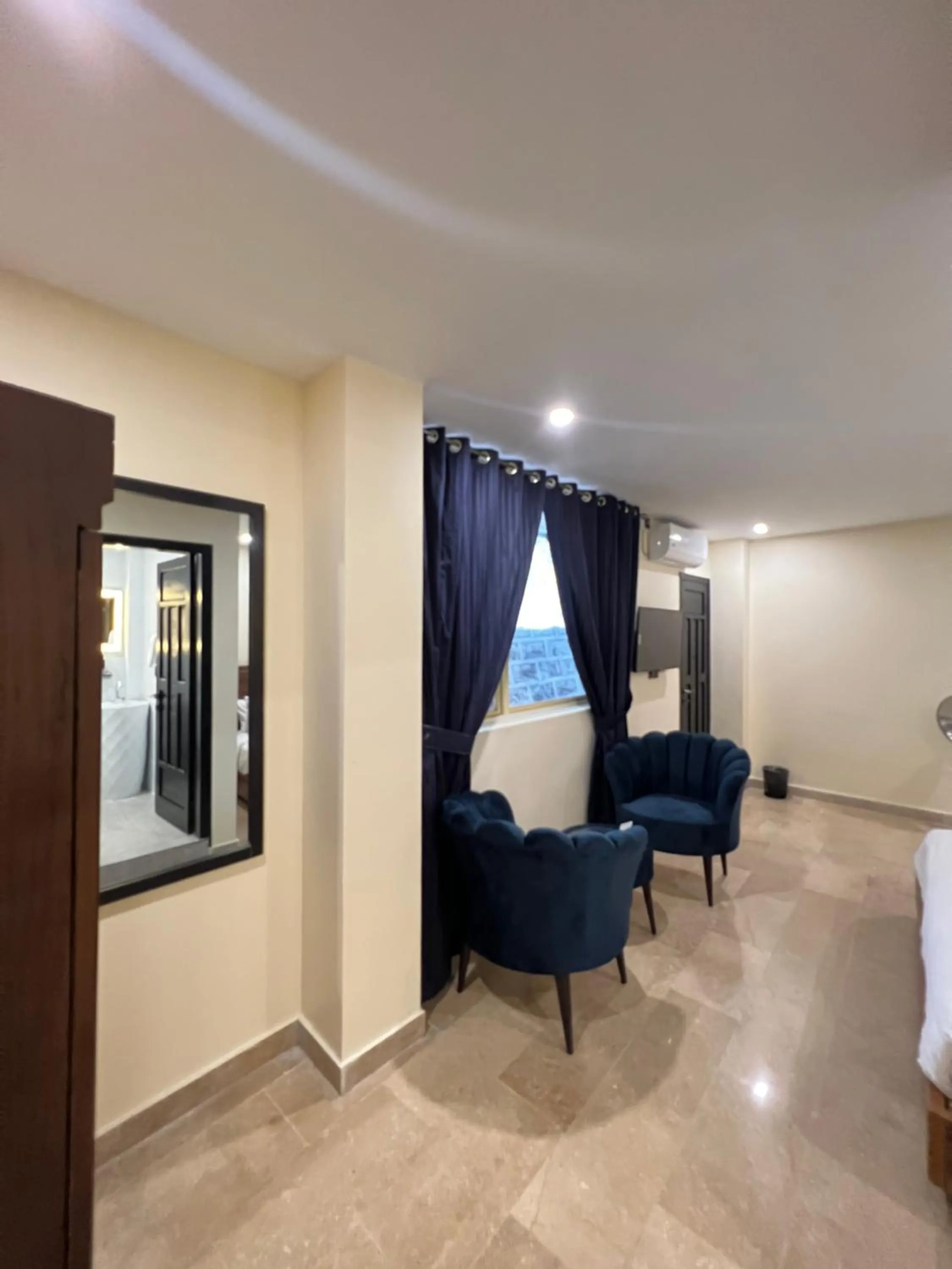 TV and multimedia in BULAND HEIGHTS