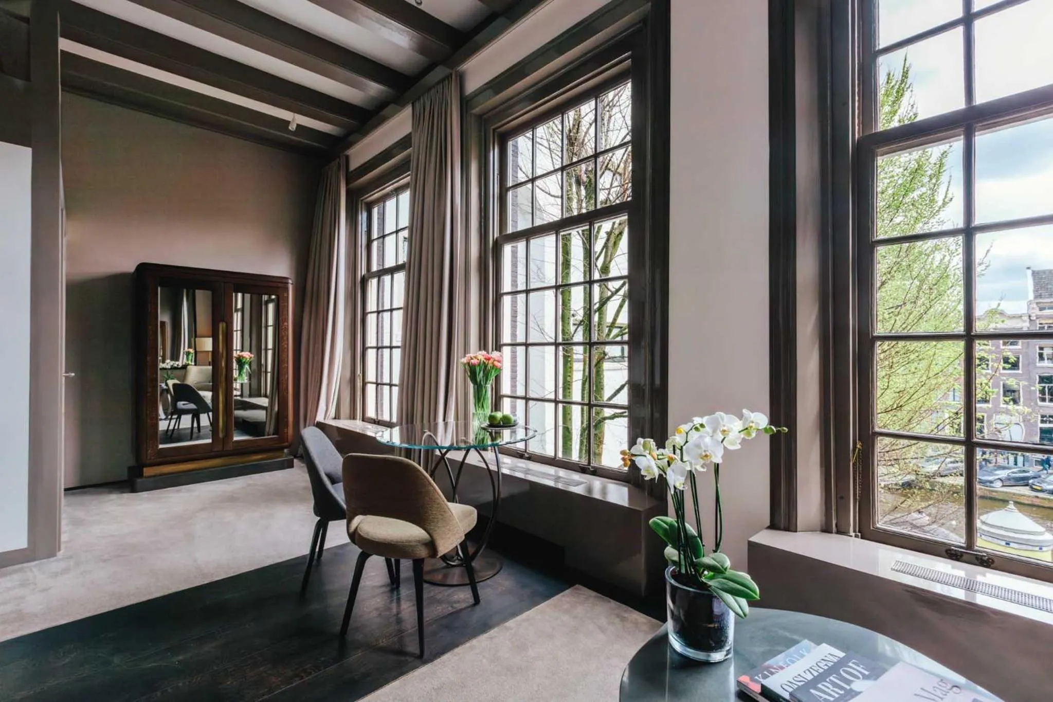 Living room in The Dylan Amsterdam - The Leading Hotels of the World