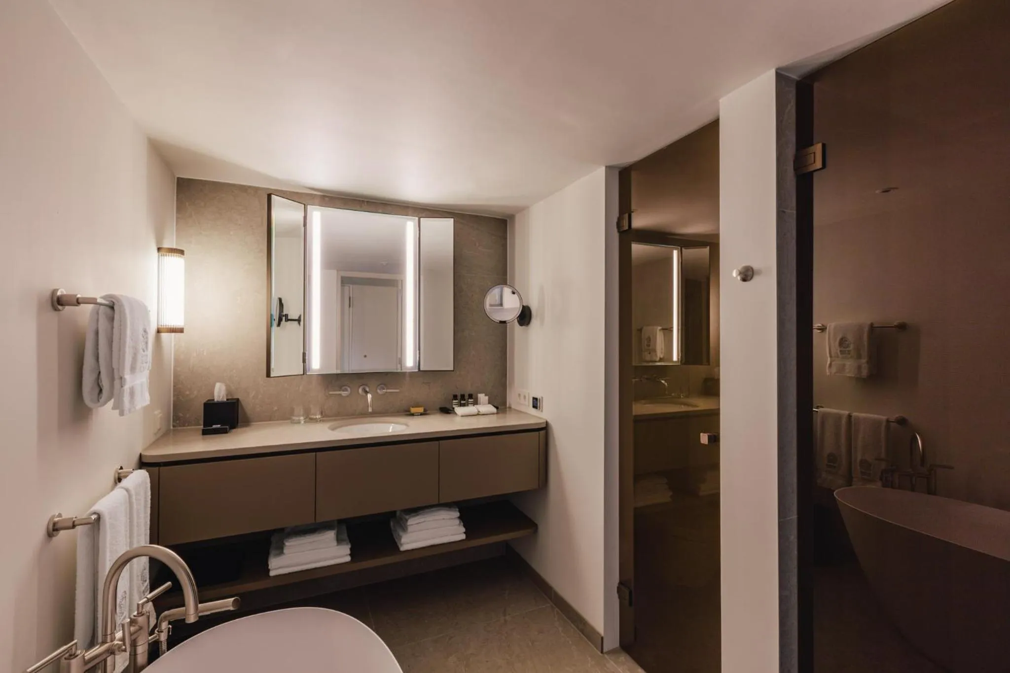 Bathroom in The Dylan Amsterdam - The Leading Hotels of the World