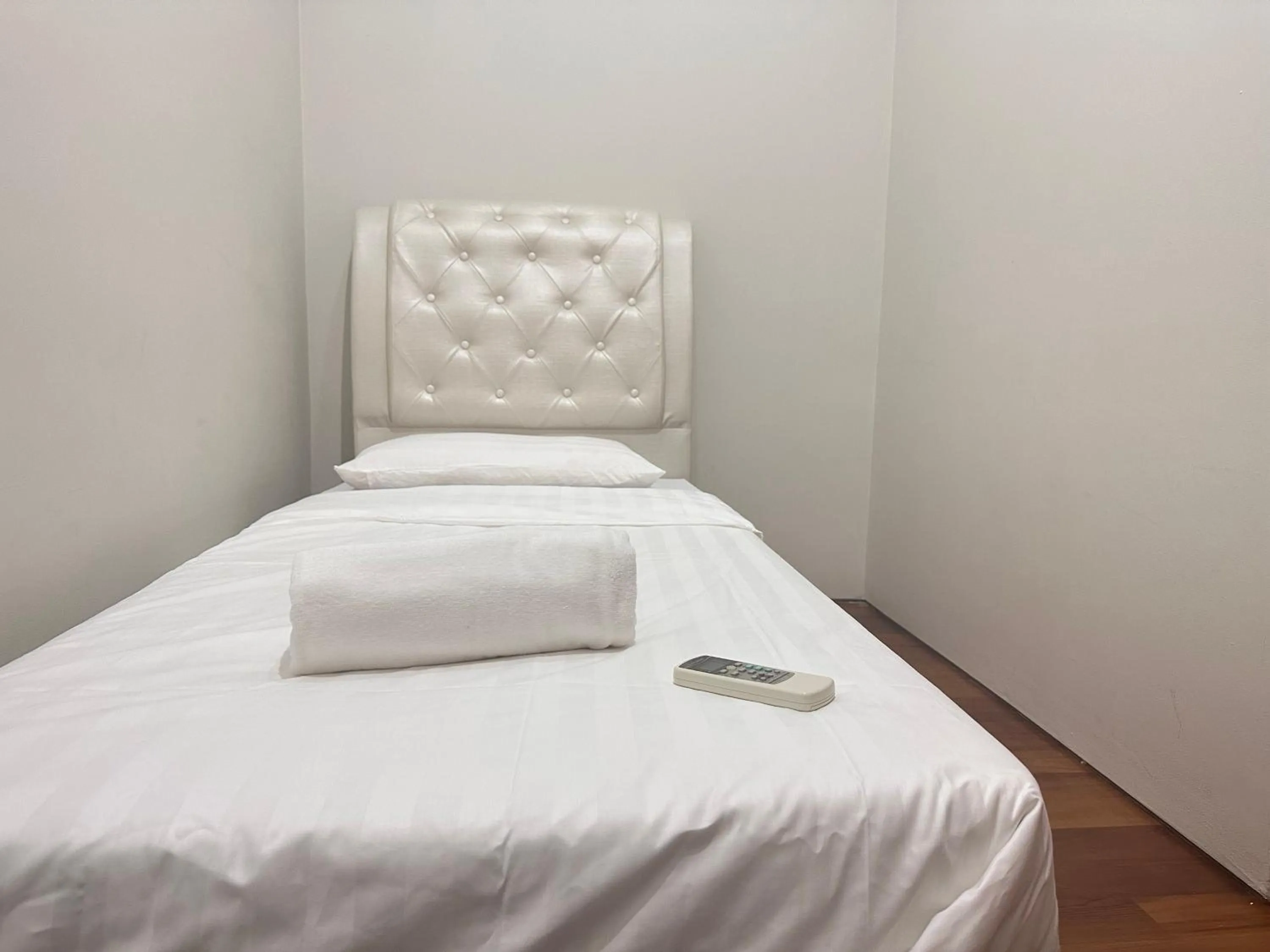 Bedroom, Bed in Soho Suites KLCC By Grand Suites KL