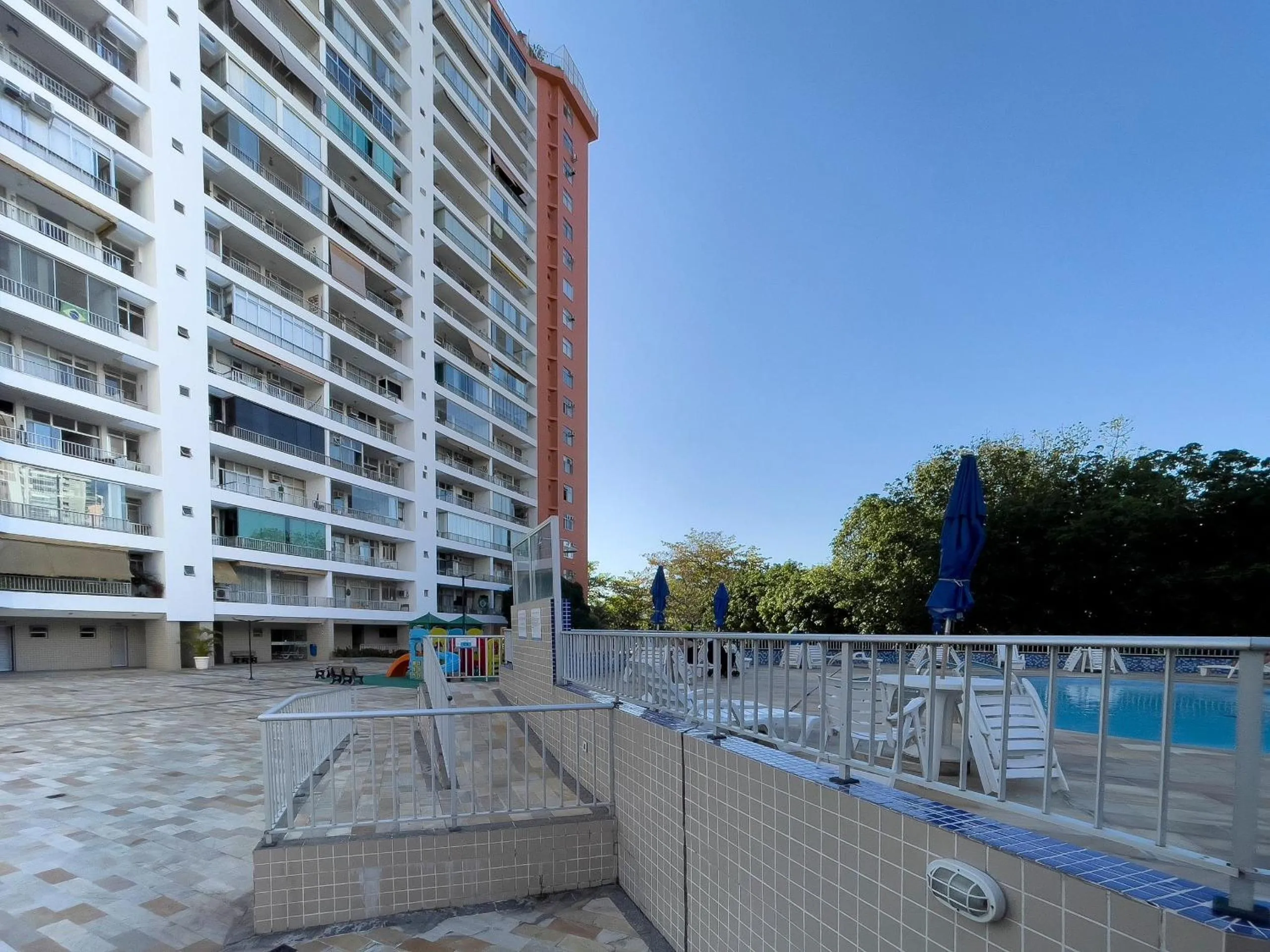 View (from property/room) in Descubra o Paraíso na Barra, Tudo ao Seu Alcance