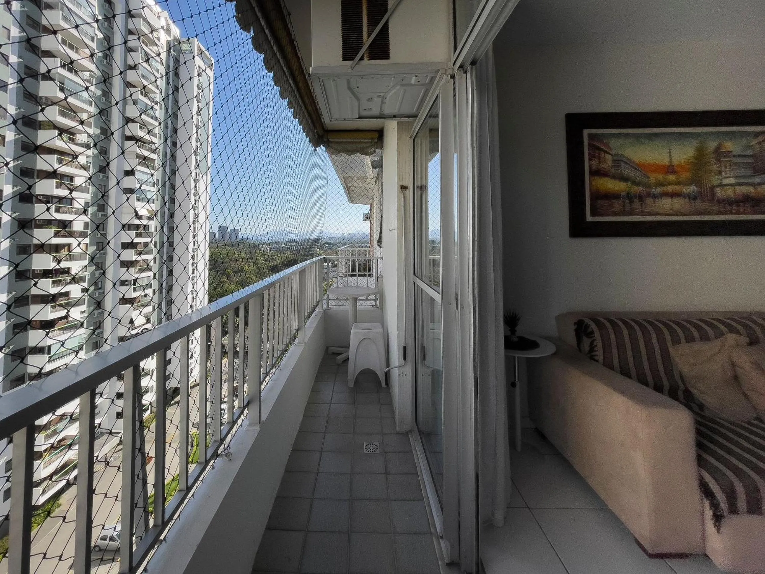 Balcony/Terrace in Descubra o Paraíso na Barra, Tudo ao Seu Alcance