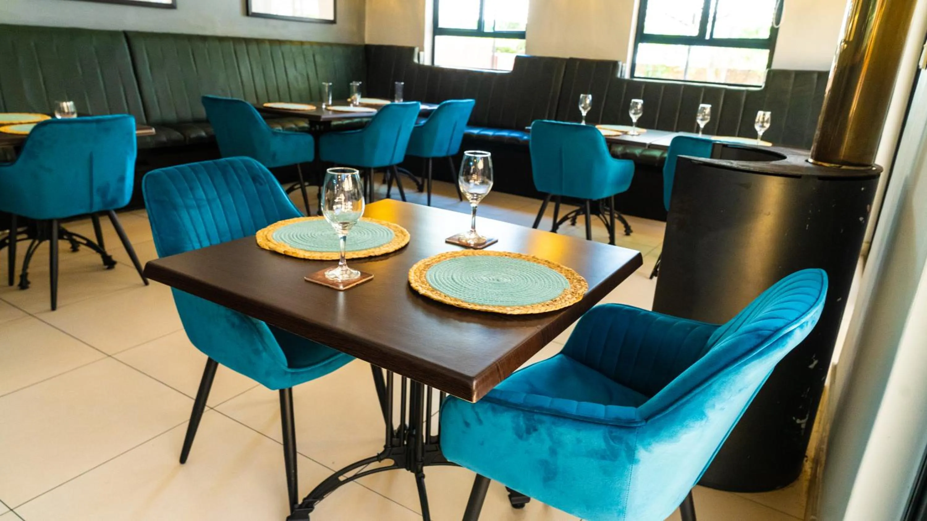 Restaurant/places to eat in Windhoek Gardens Boutique Hotel