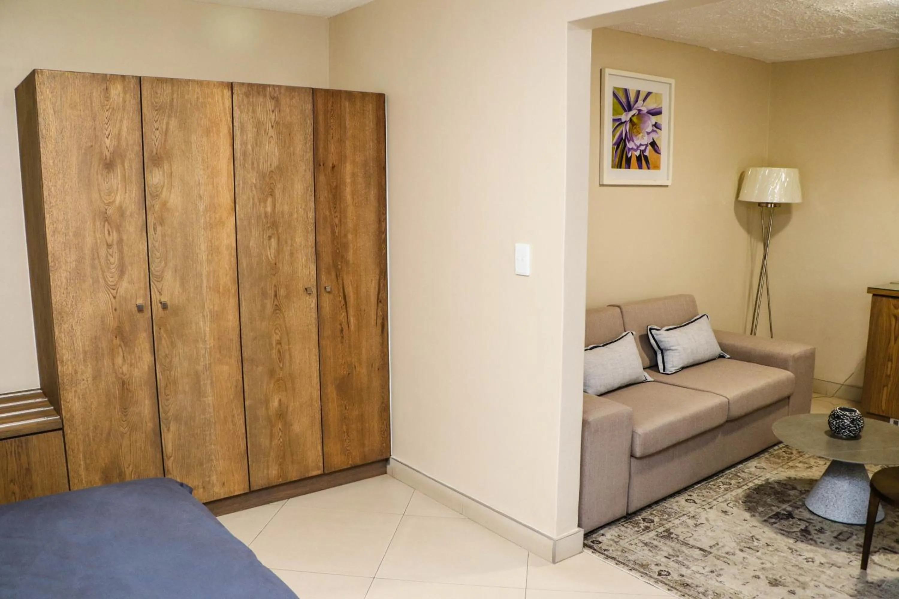 Living room in Windhoek Gardens Boutique Hotel