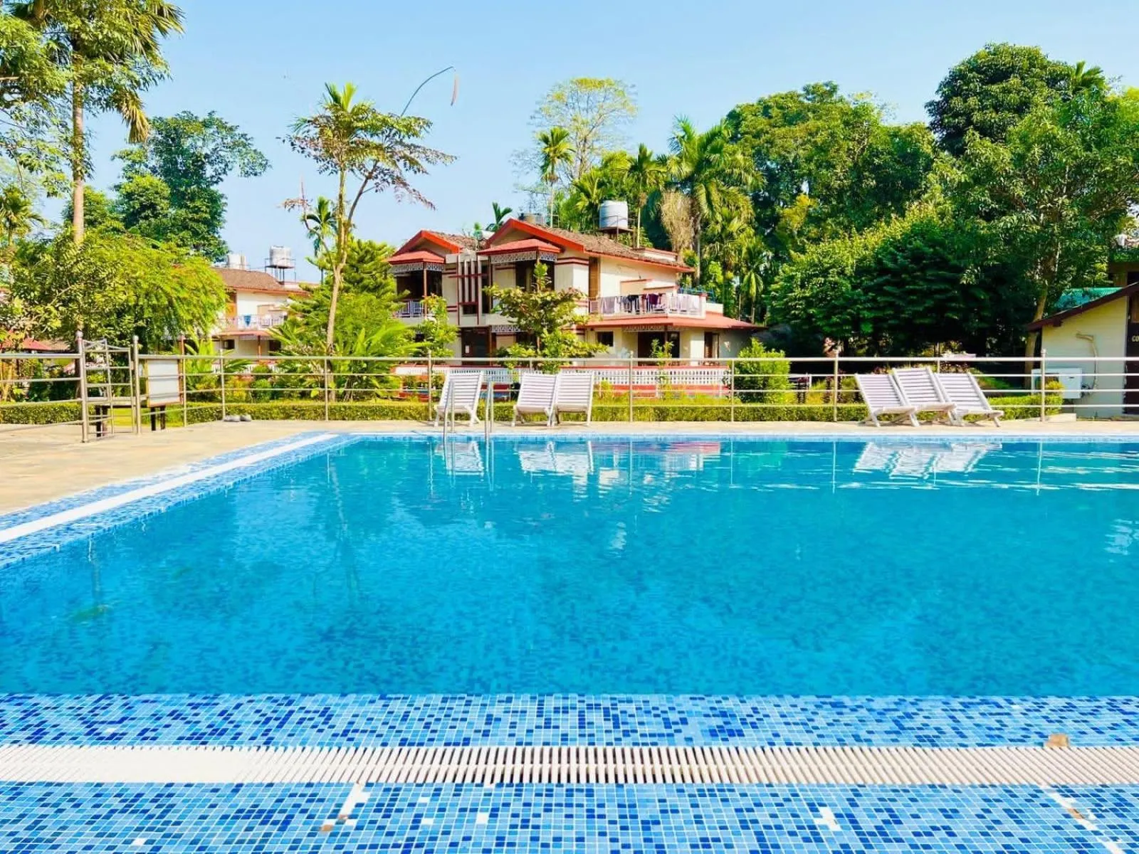 Property building in Hotel Hermitage