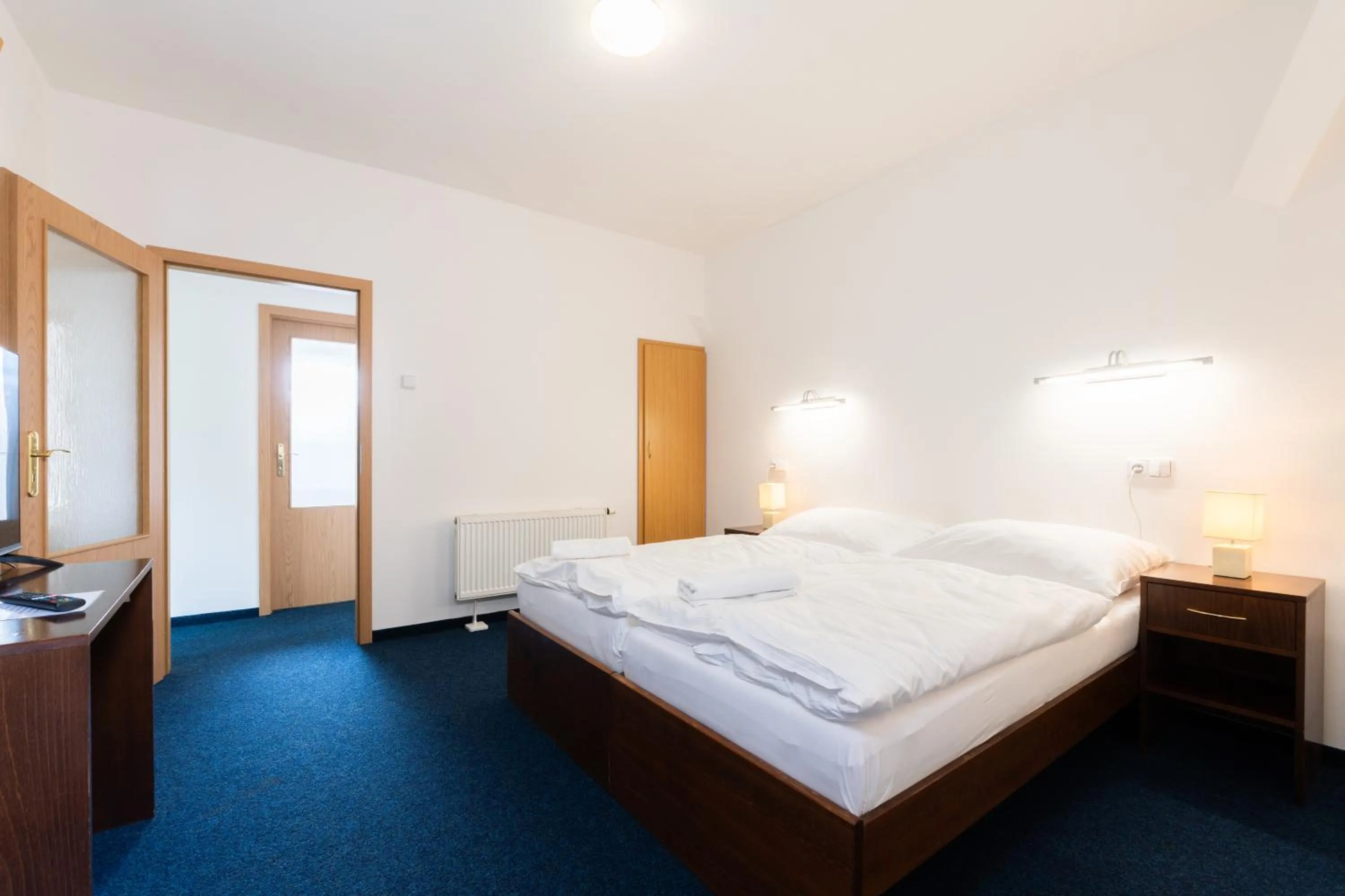 Bed in Hotel Širák