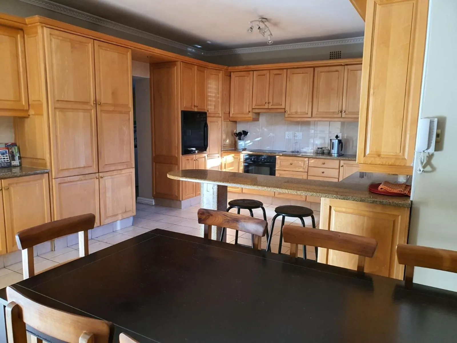 kitchen in Ringwood Villa