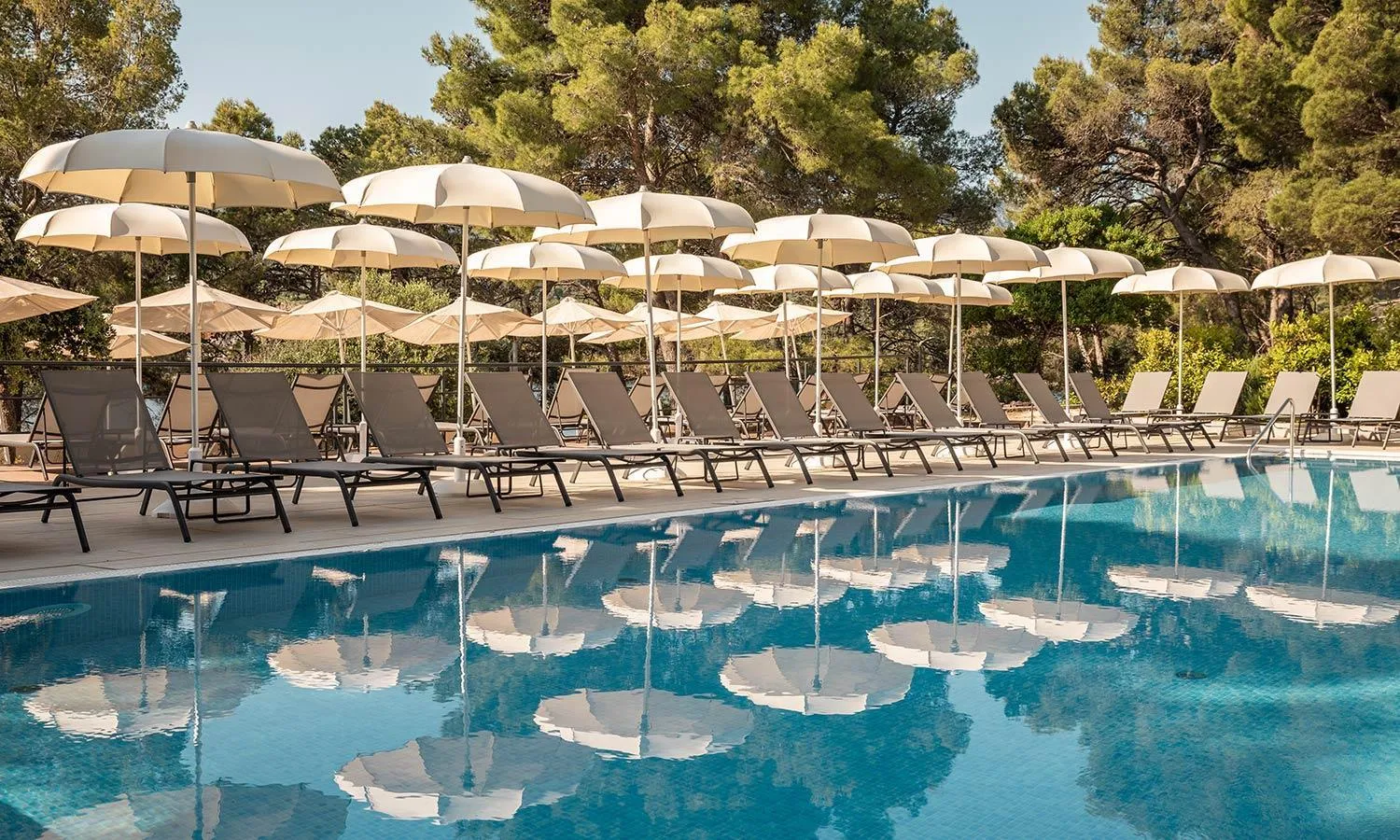 Day in Aminess Younique Senses Resort