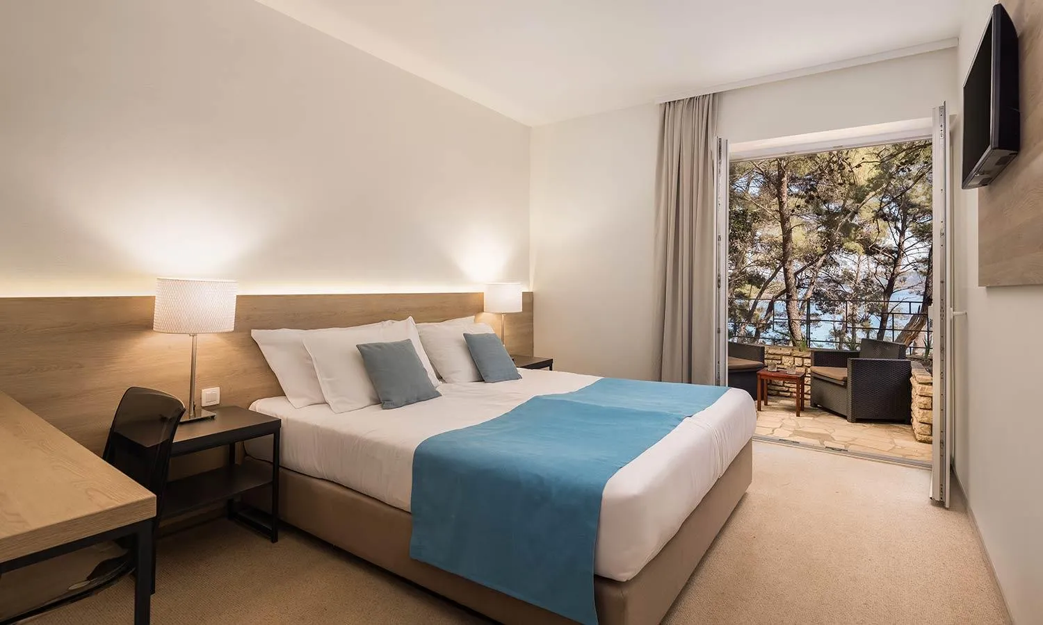 Bed in Aminess Younique Senses Resort