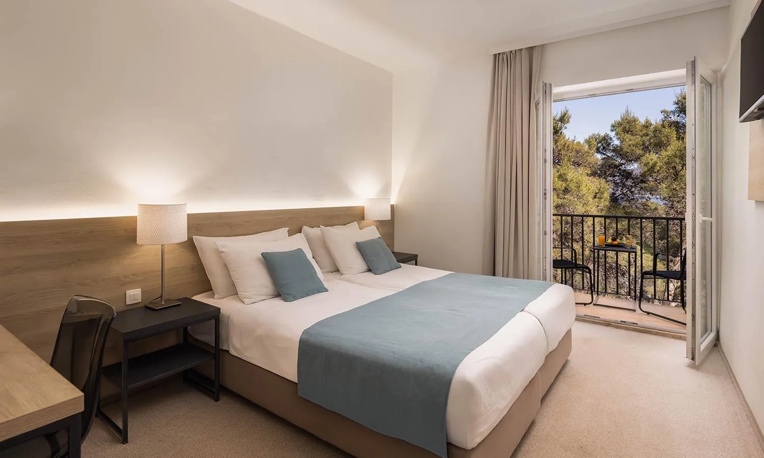 Bed in Aminess Younique Senses Resort