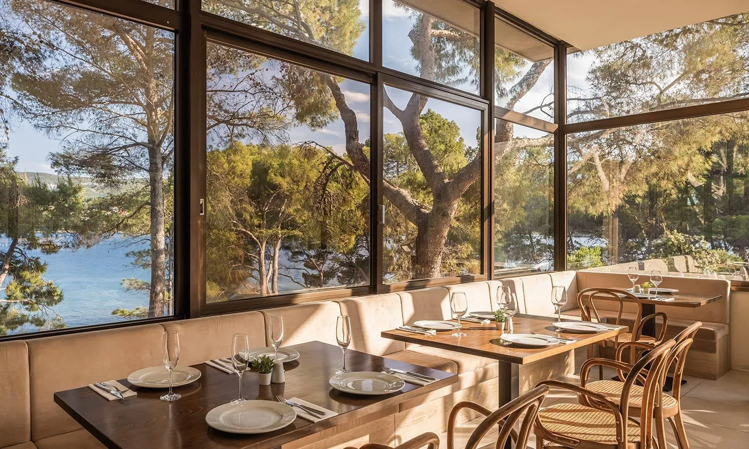 Restaurant/places to eat in Aminess Younique Senses Resort