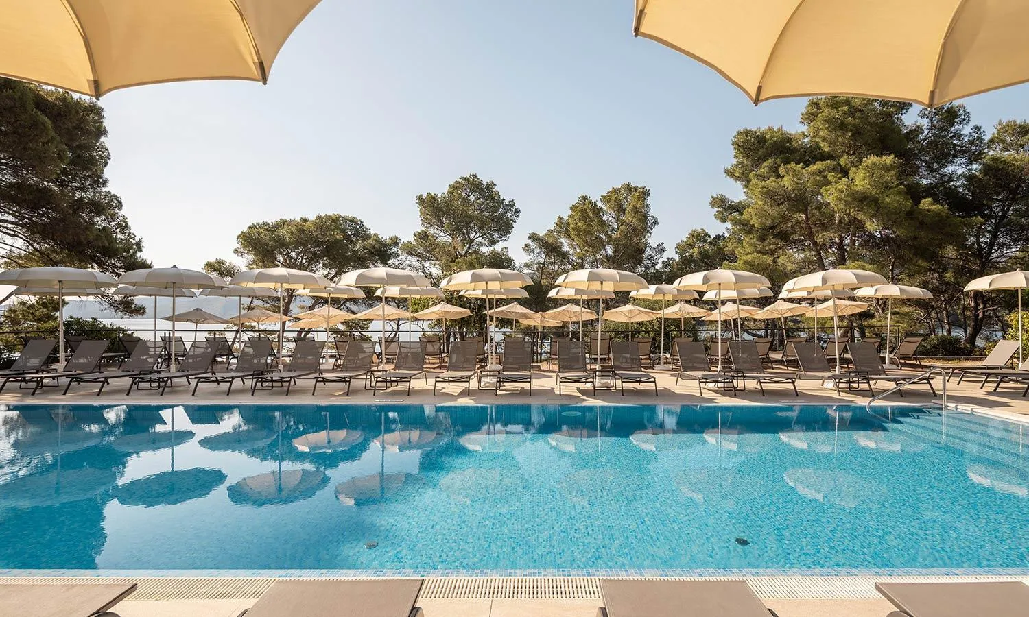 Day in Aminess Younique Senses Resort