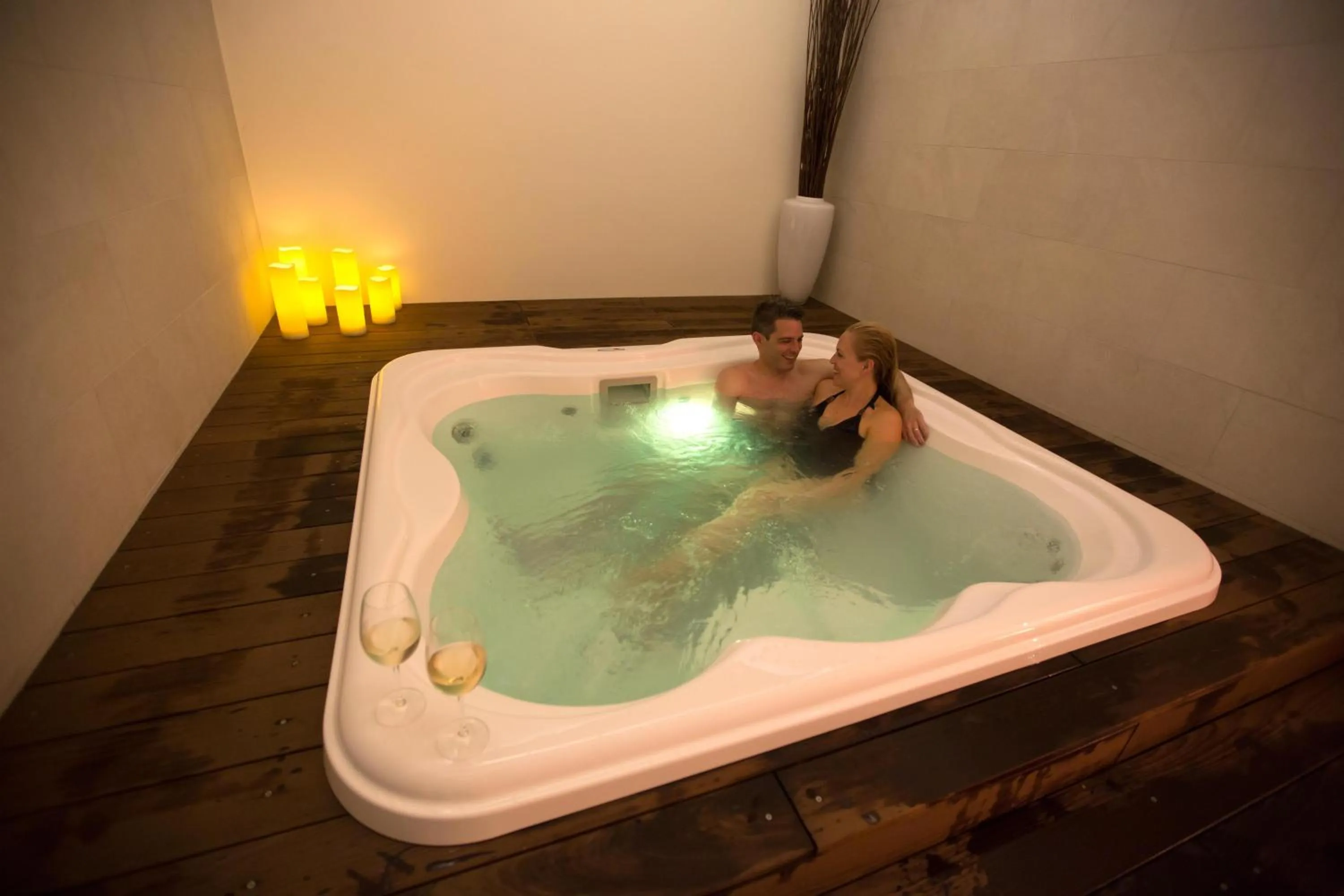 Hot Tub in Aminess Younique Senses Resort