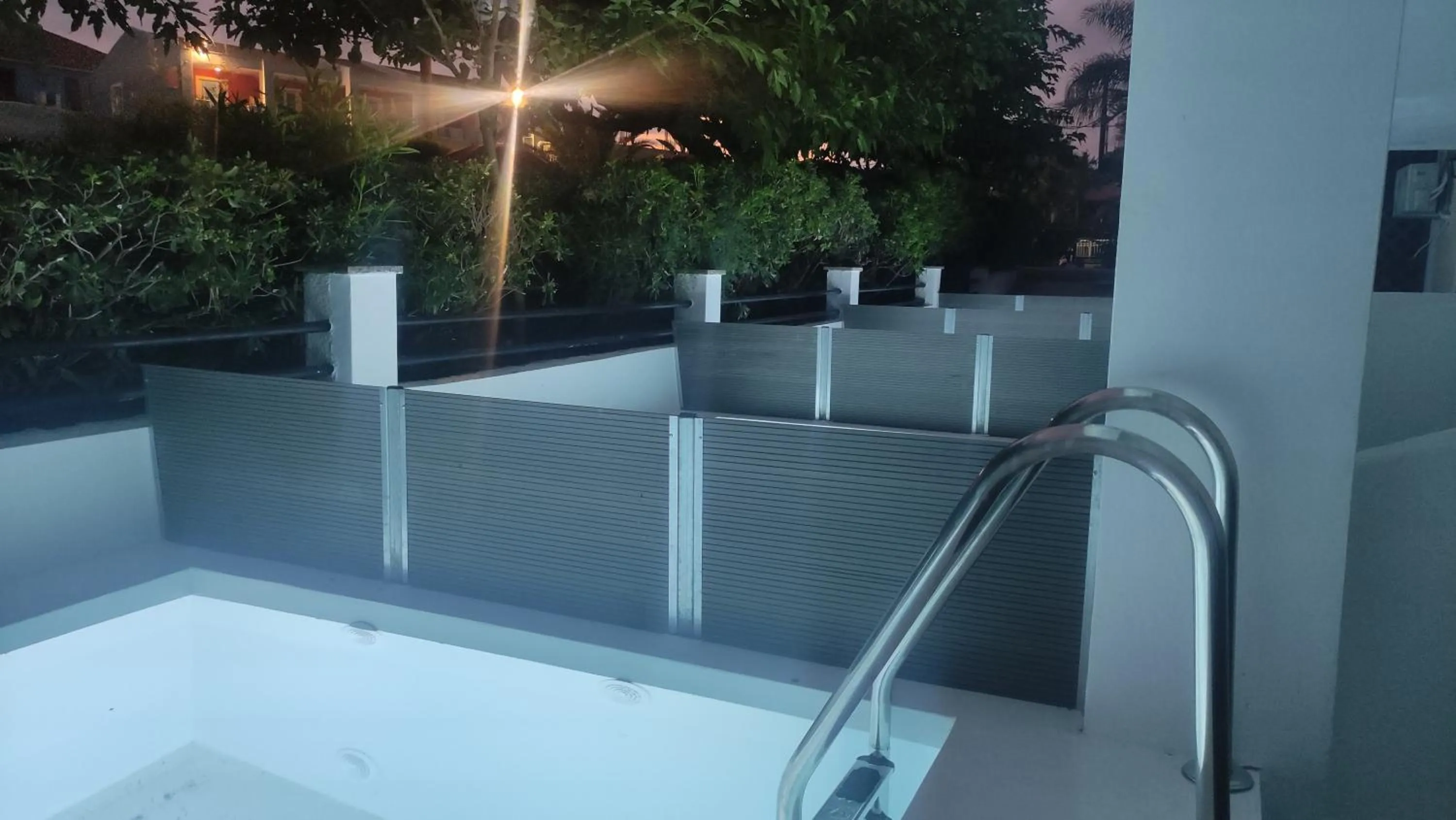 Swimming pool in California Beach Hotel - Adults Only