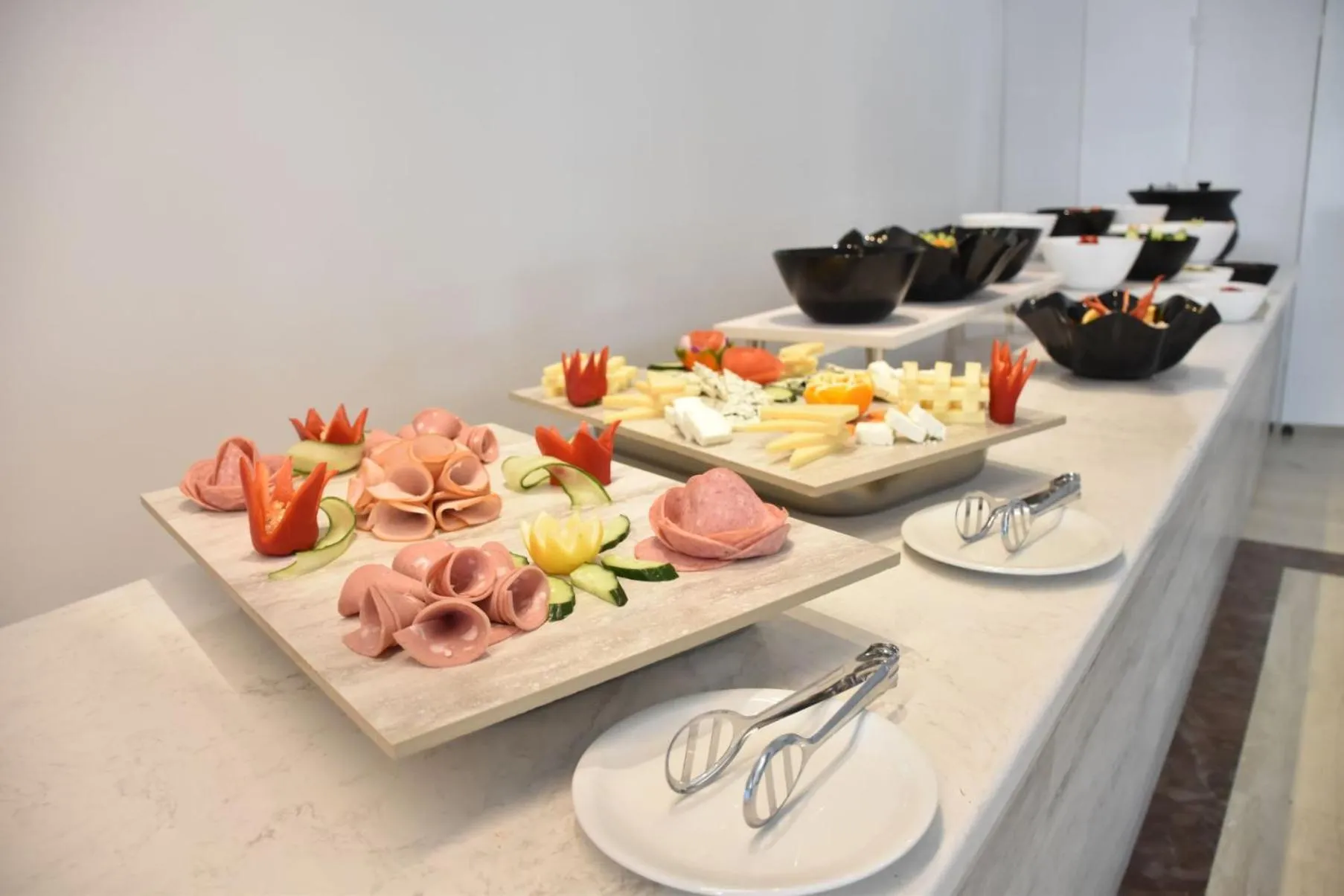 Restaurant/places to eat in California Beach Hotel - Adults Only