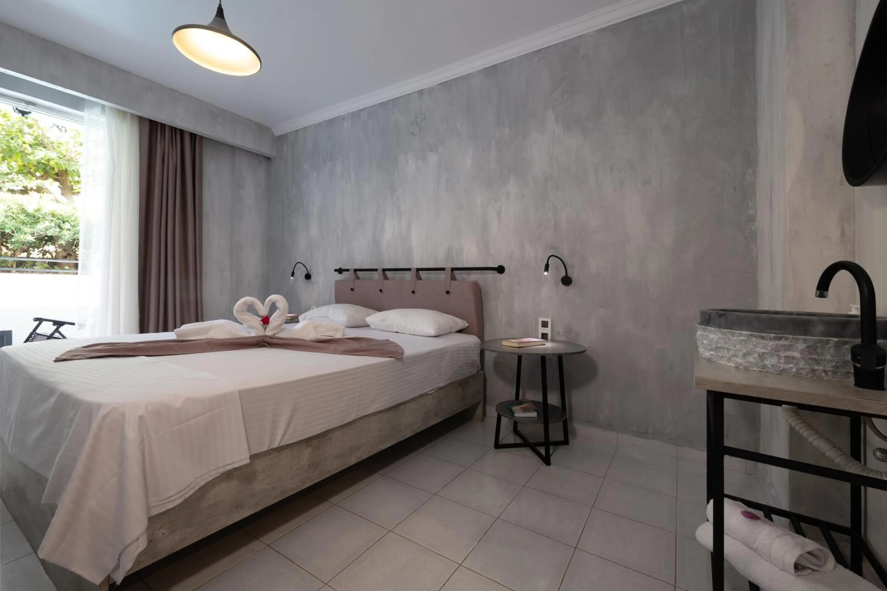 Bedroom in California Beach Hotel - Adults Only