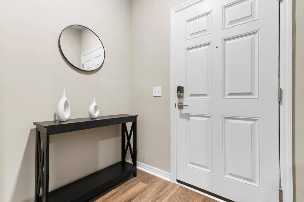 Luxury Living: 1BR Condo w/ Resort-Style Amenities