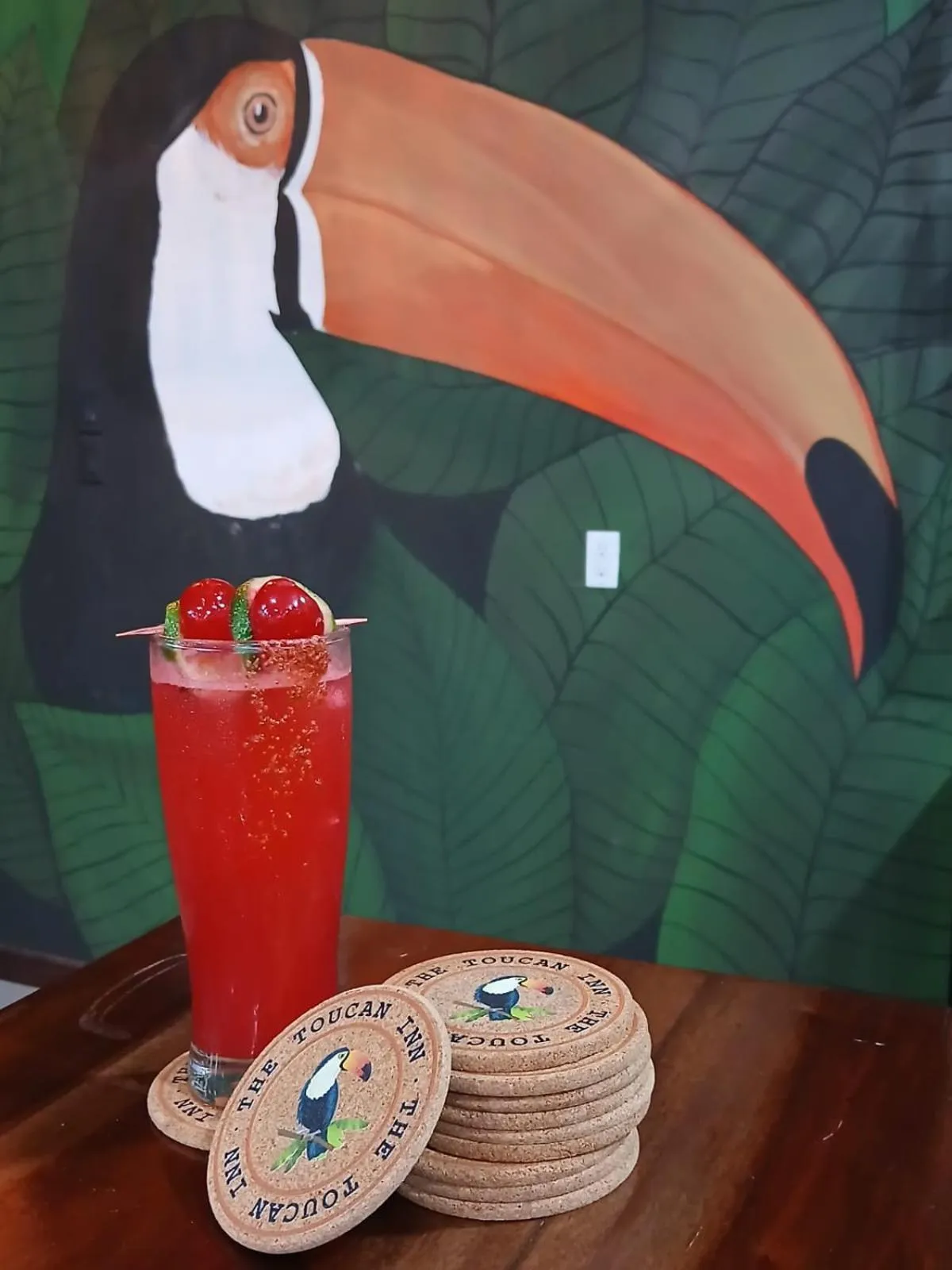 Lounge or bar in The Toucan Inn