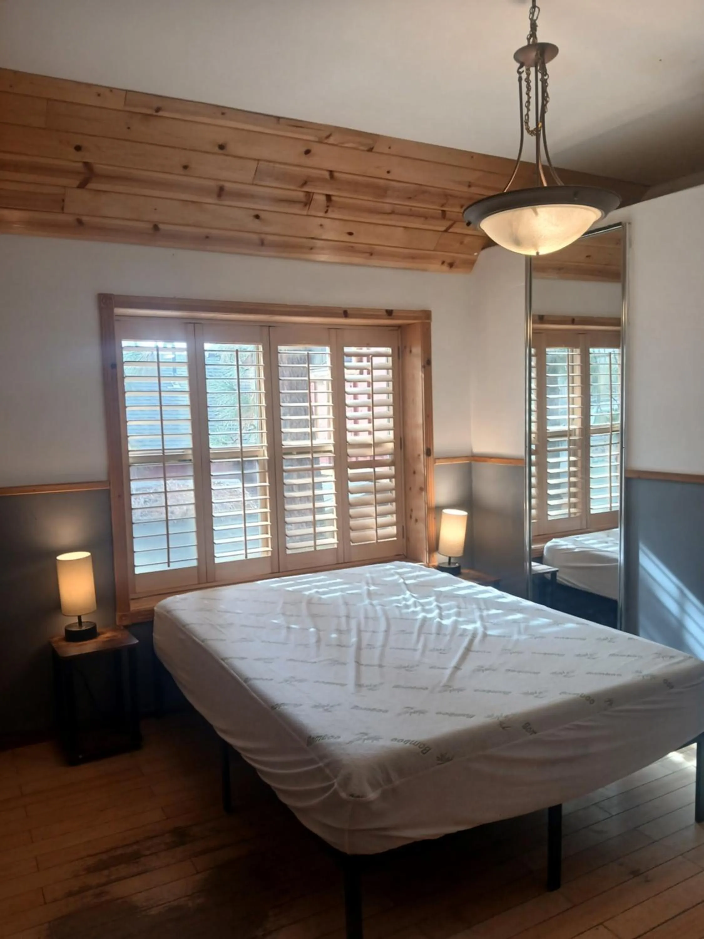 Bed in Boulder Bay Cottages