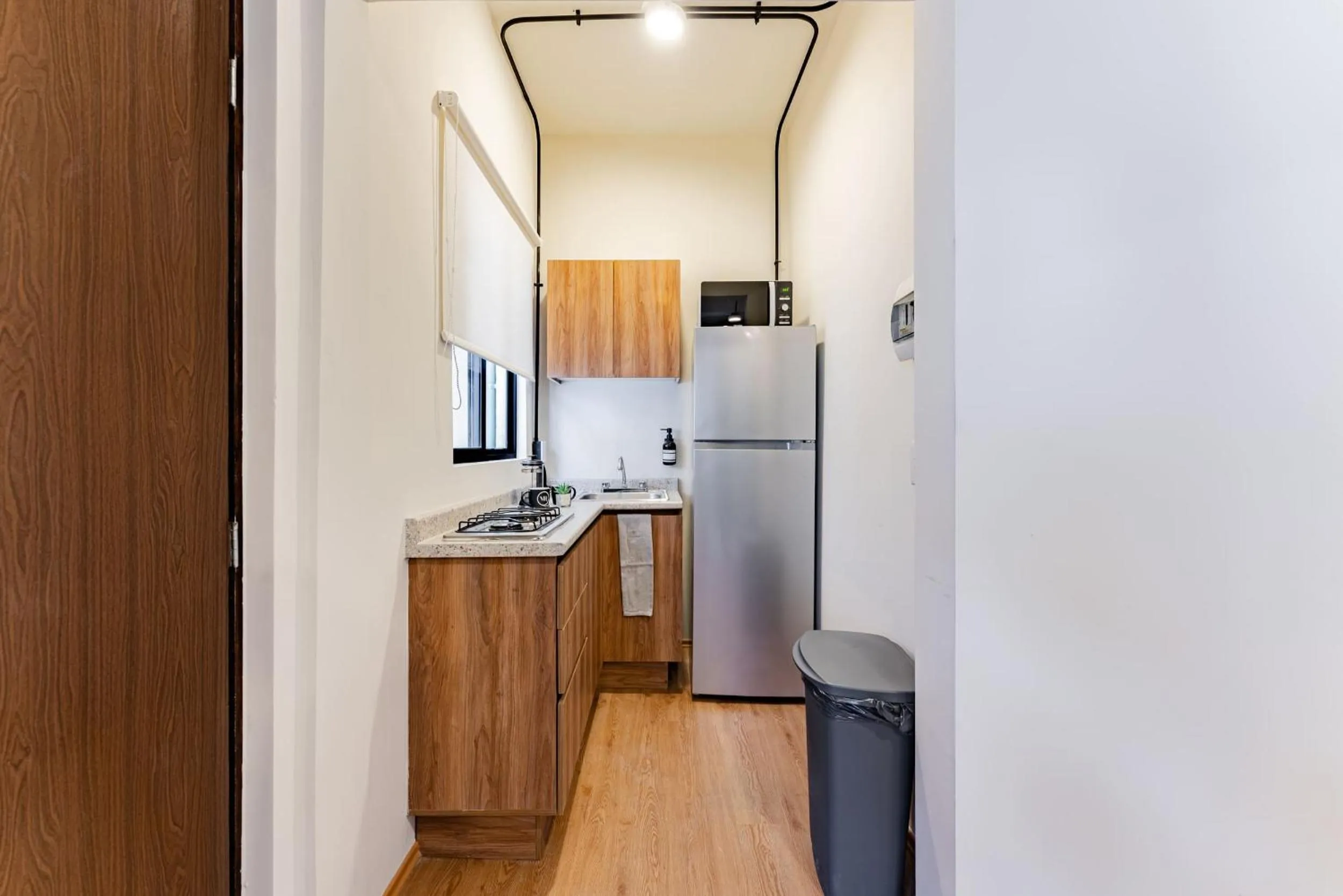 Kitchen or kitchenette in Mariano Escobedo Apartments by VH
