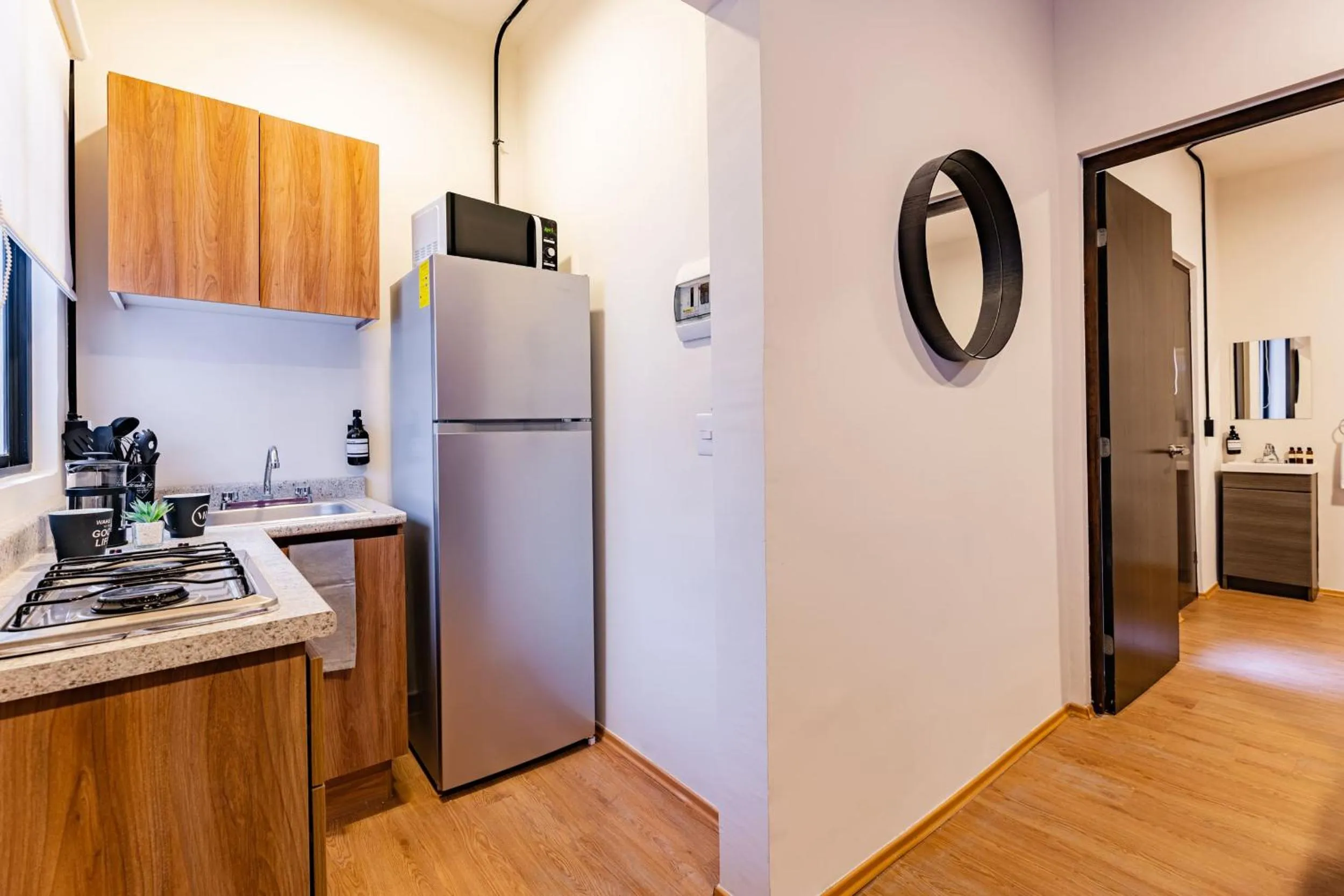 Kitchen or kitchenette in Mariano Escobedo Apartments by VH