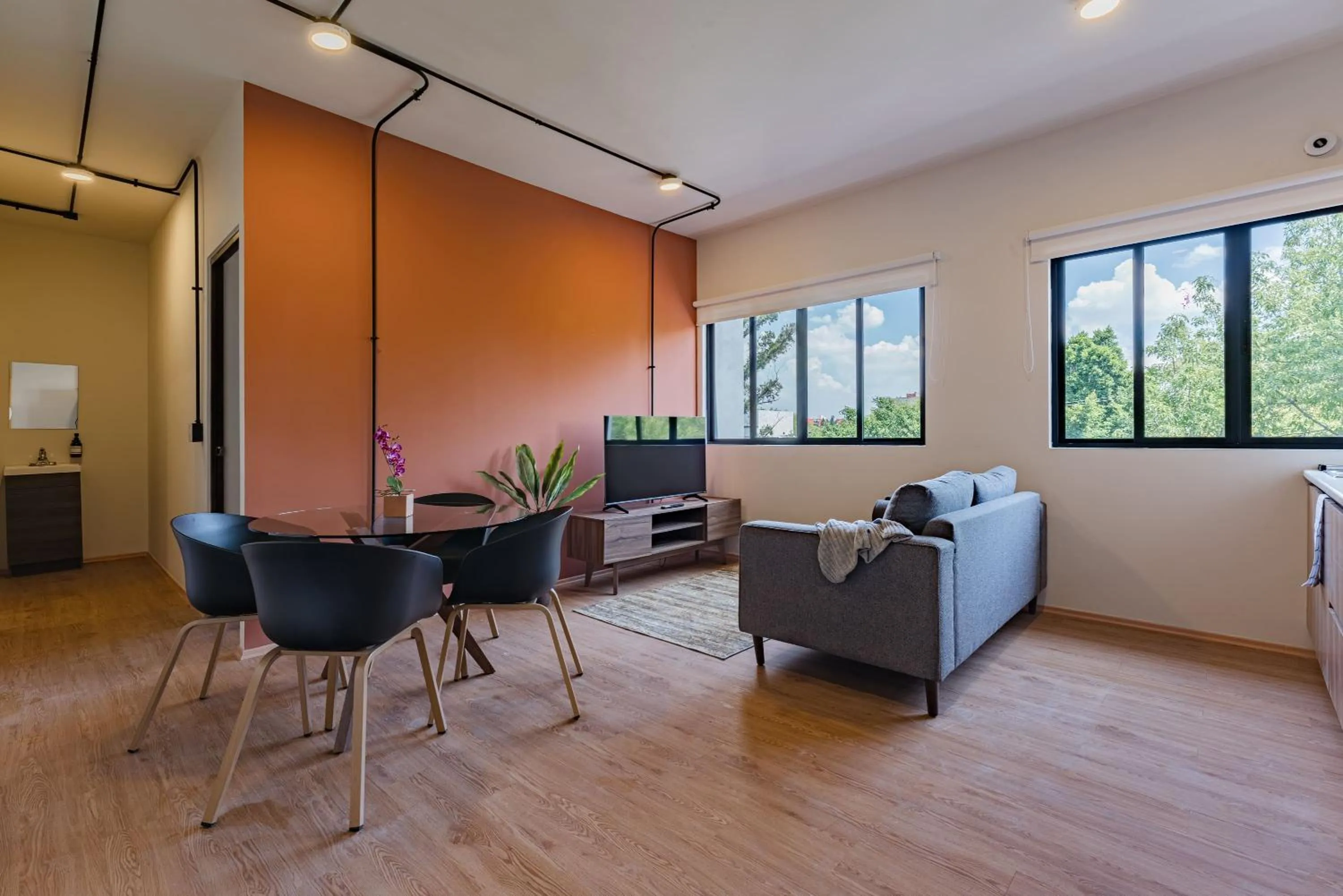 Living room in Mariano Escobedo Apartments by VH