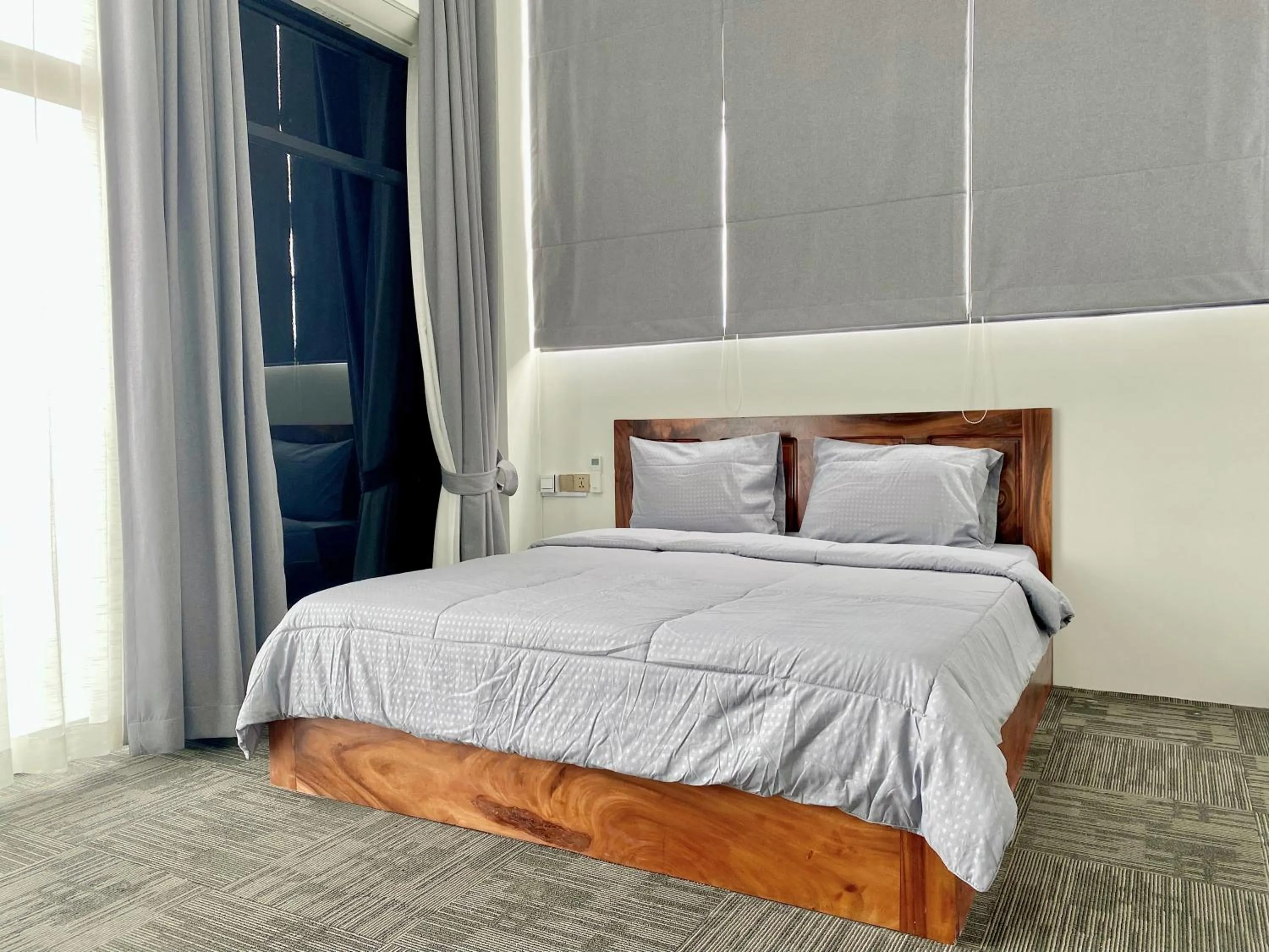 Bedroom, Bed in WH Chamkarmon Residence