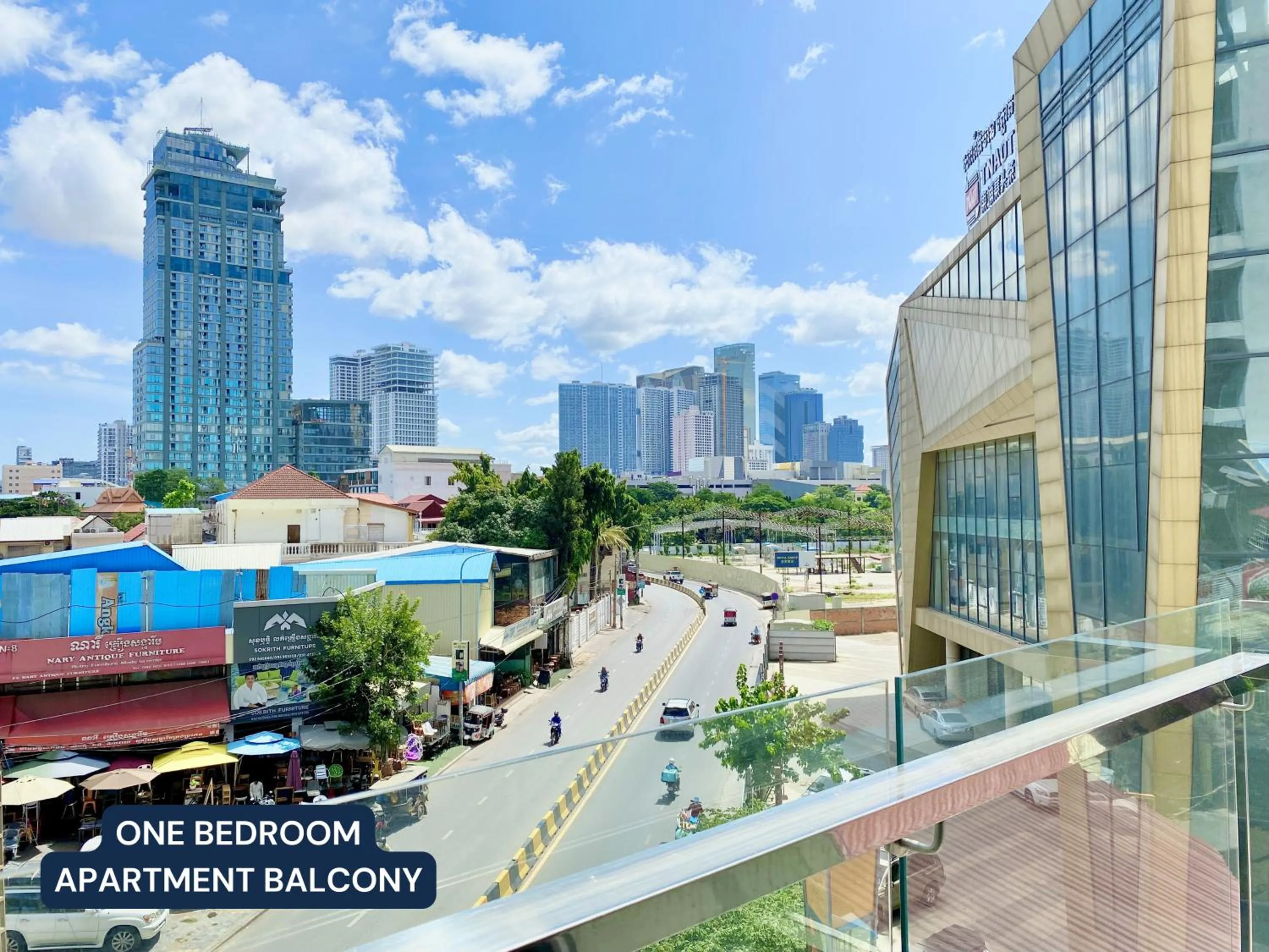 Balcony/Terrace in WH Chamkarmon Residence