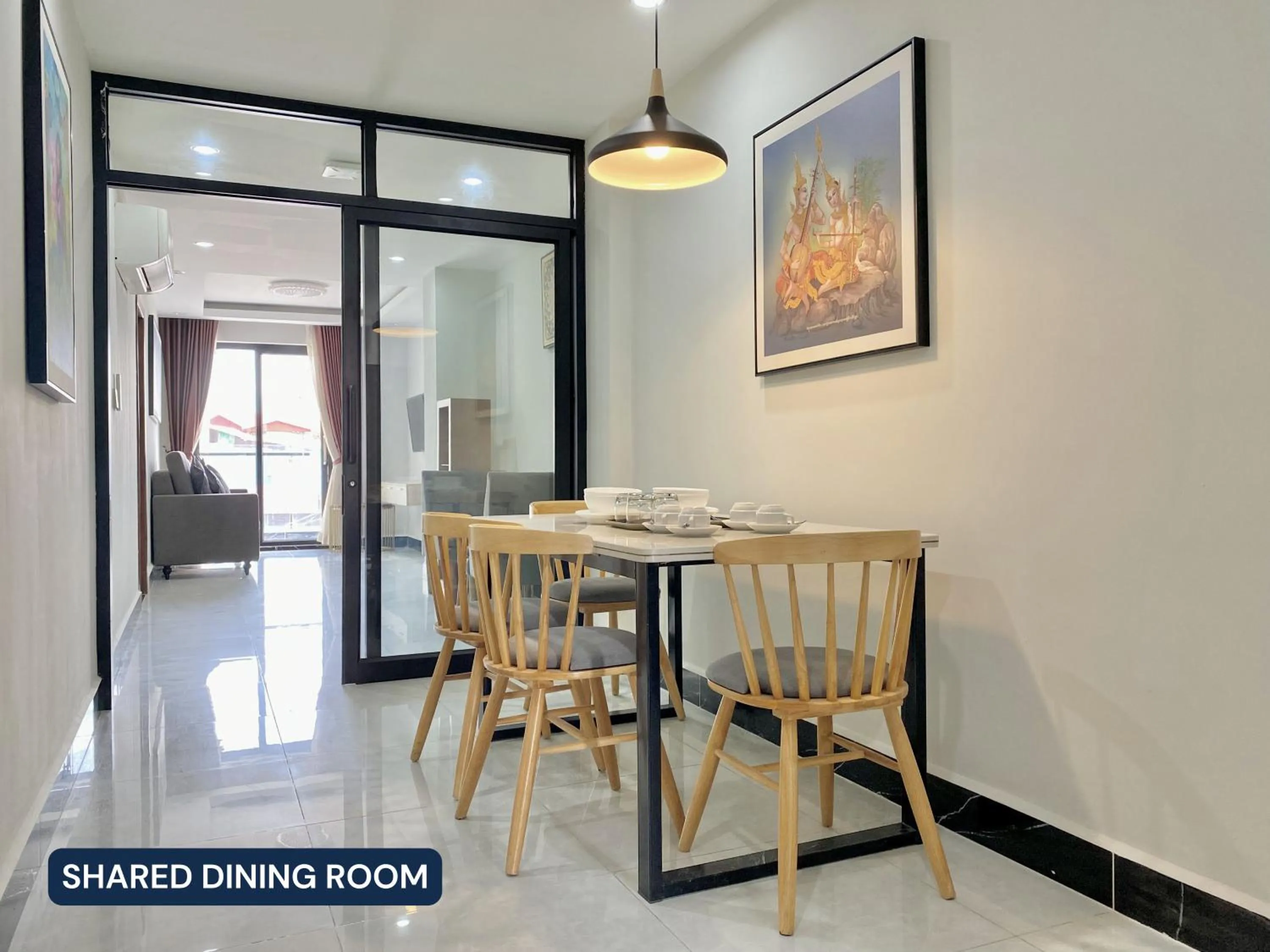 Dining area in WH Chamkarmon Residence