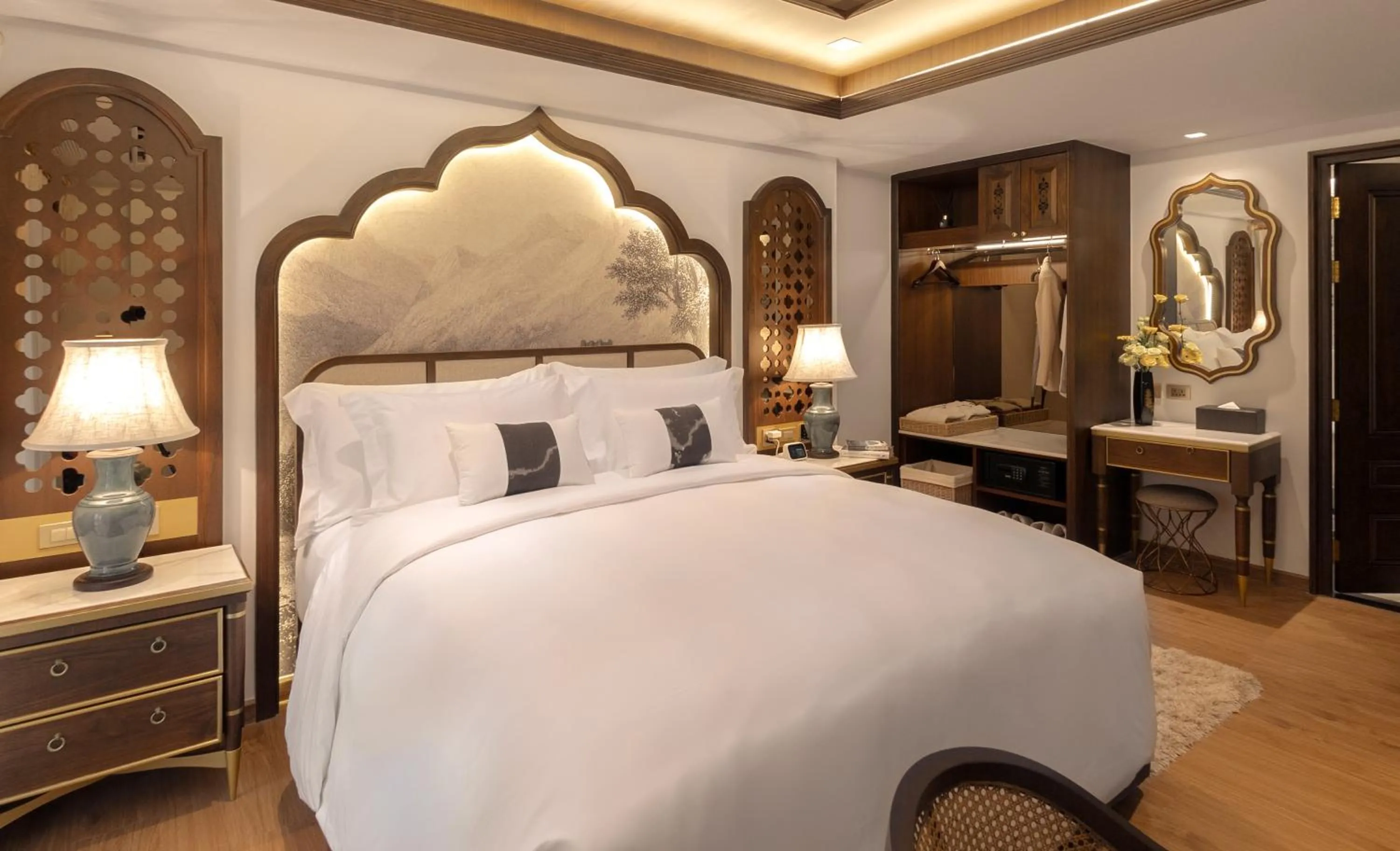 Bedroom, Bed in CHINO@NIMMAN Luxury Boutique Hotel