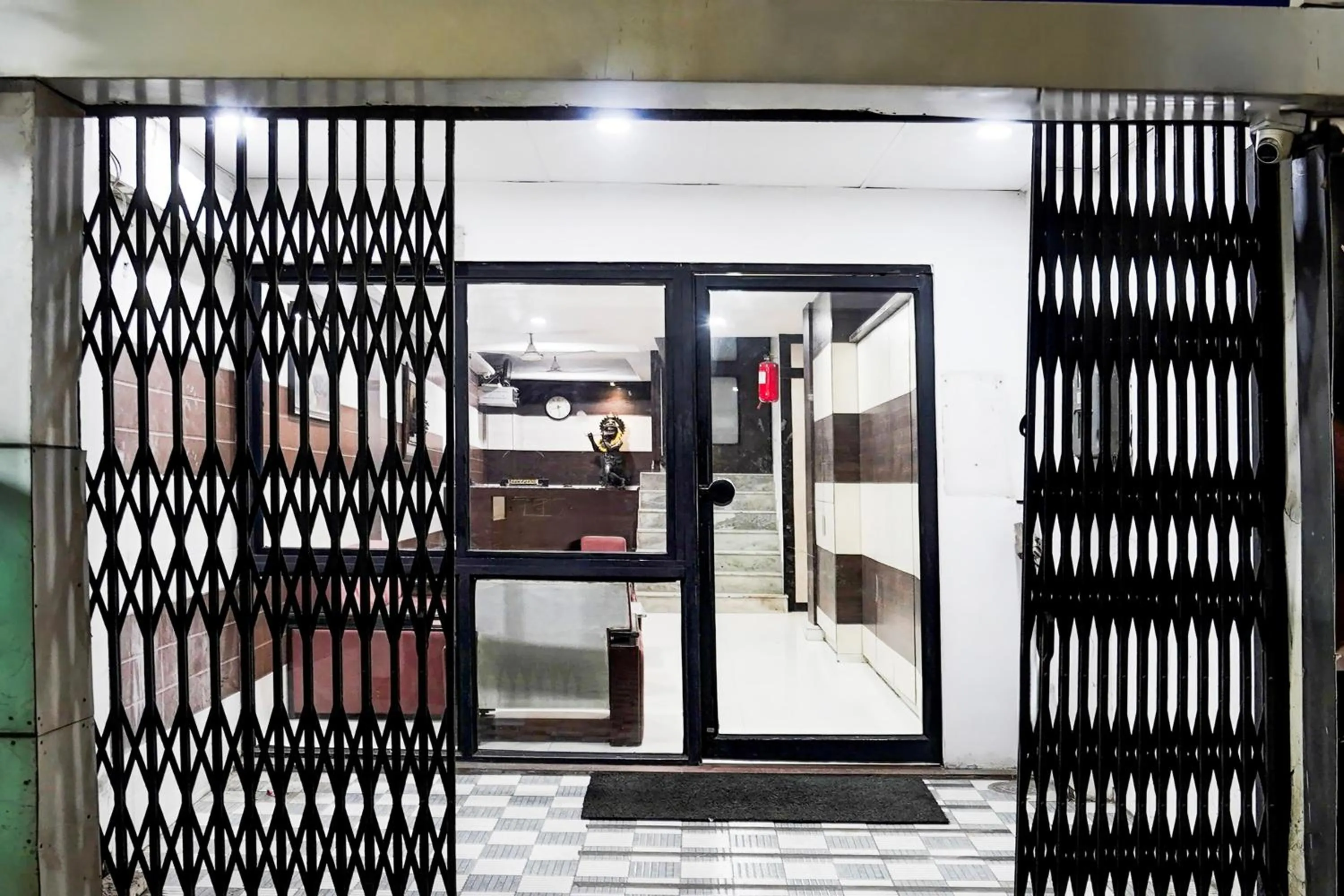 Facade/entrance in Super Collection O Maninagar Formerly Park Land