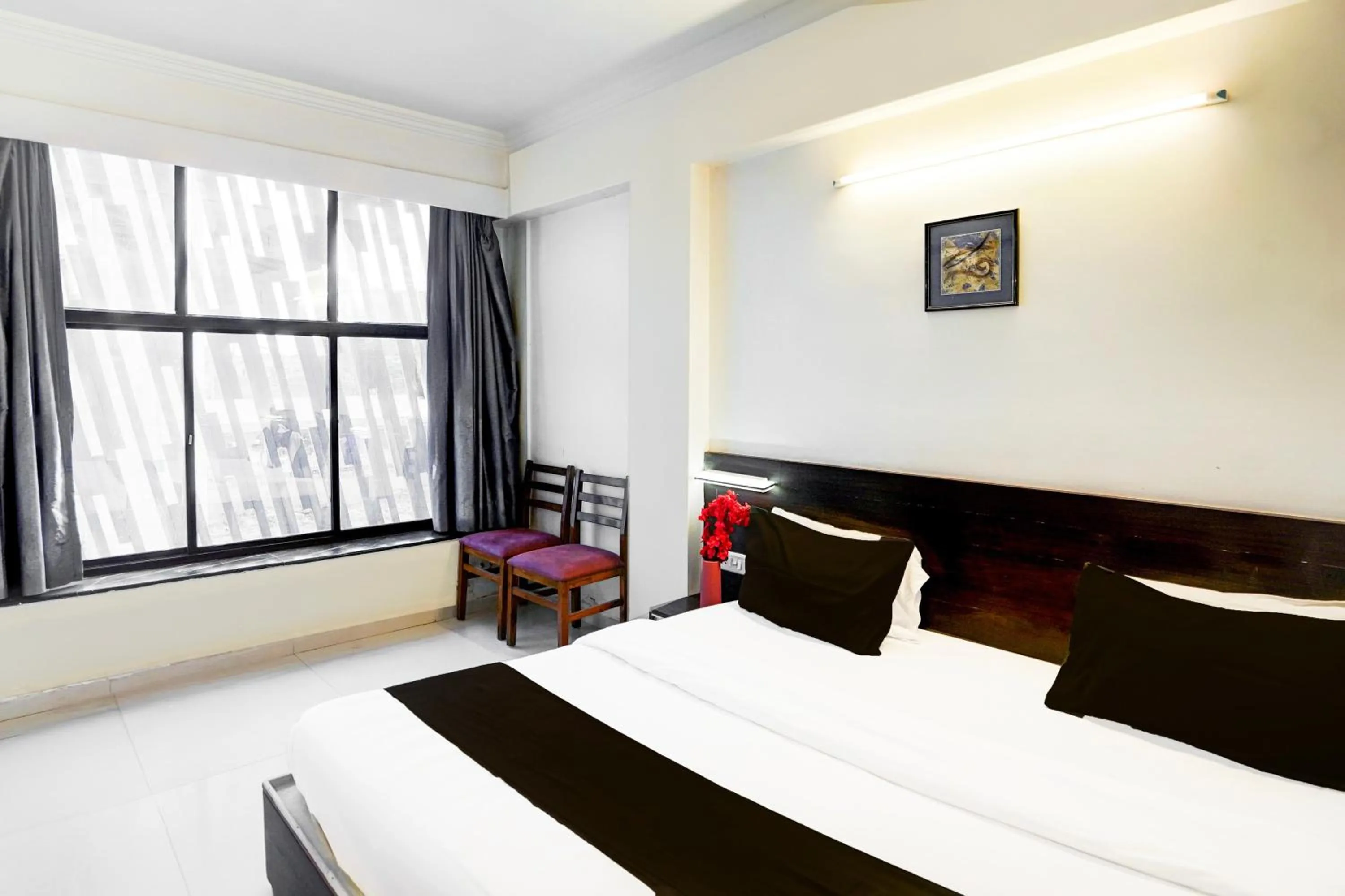 Bedroom, Bed in Super Collection O Maninagar Formerly Park Land