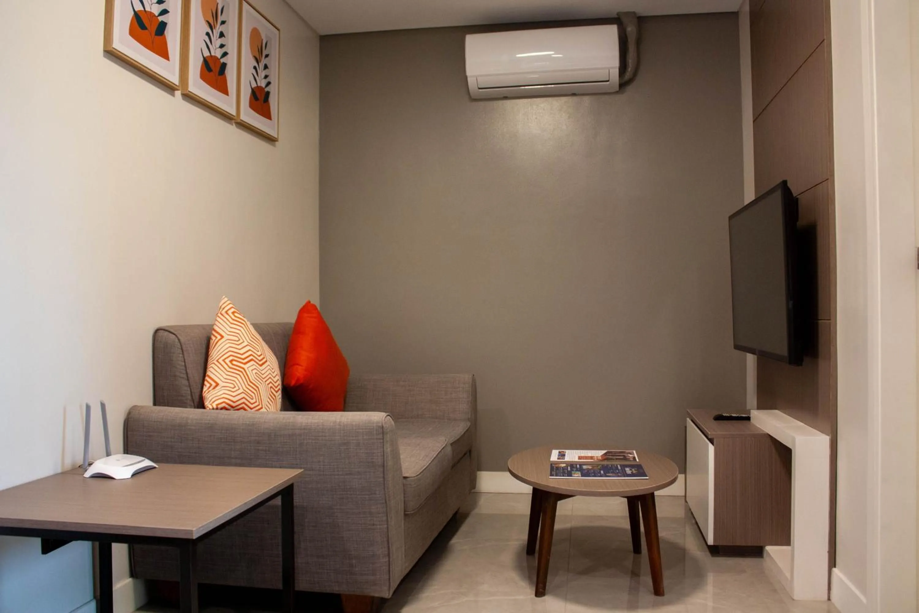 TV and multimedia in Hayat Sky Towers