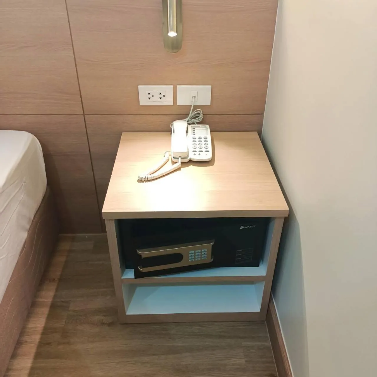 safe in Mayflower Grande Suite Hotel