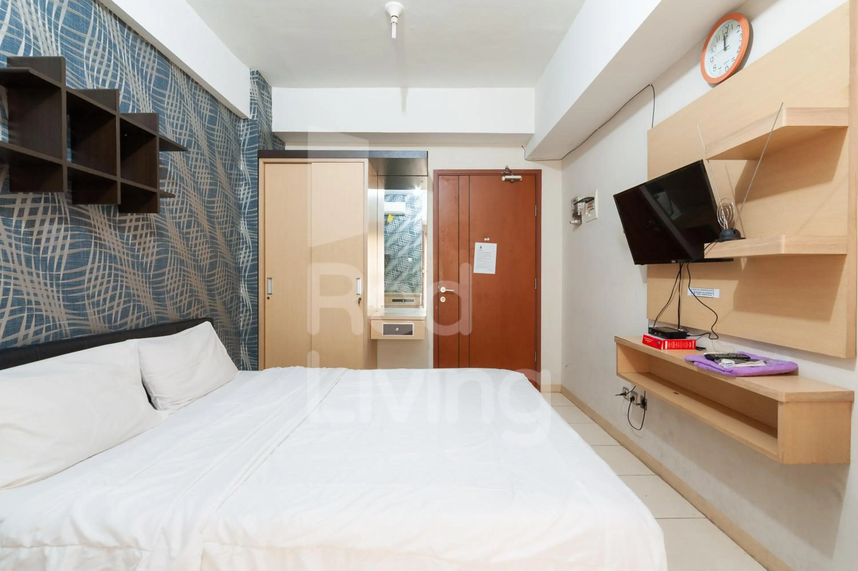 Bedroom, Bed in RedLiving Apartemen Green Lake View Ciputat - Aurora Rooms