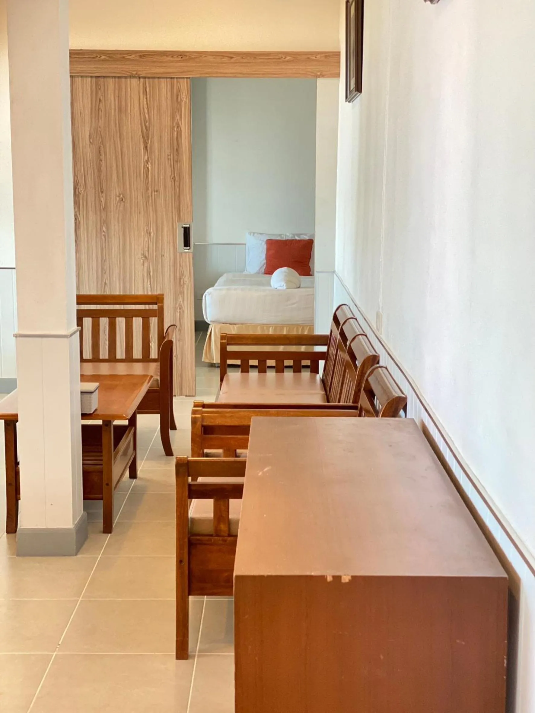 Living room, Bed in Laemsing Natural Beach Resort