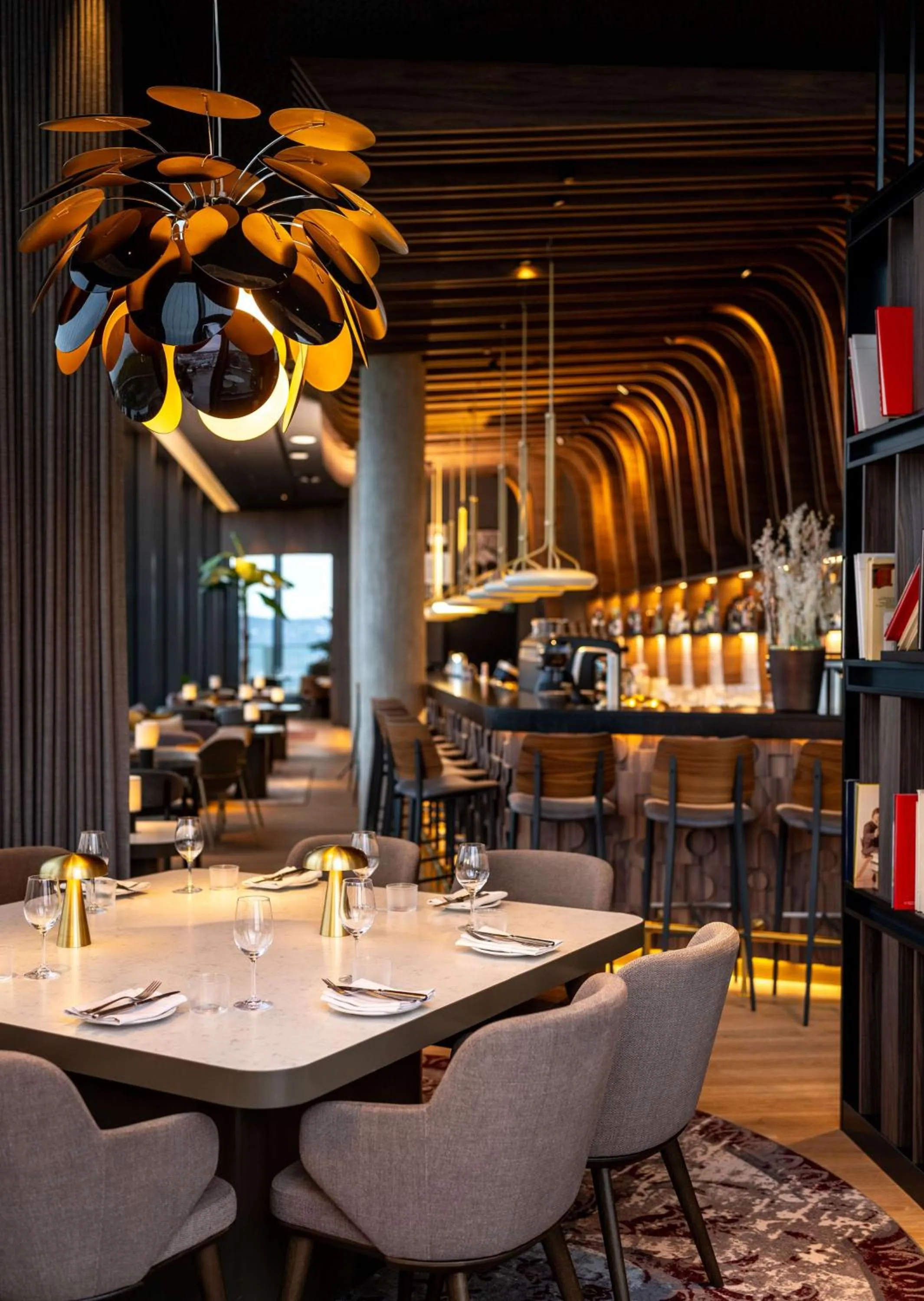 Lounge or bar in Radisson Blu Hotel at Porsche Design Tower Stuttgart