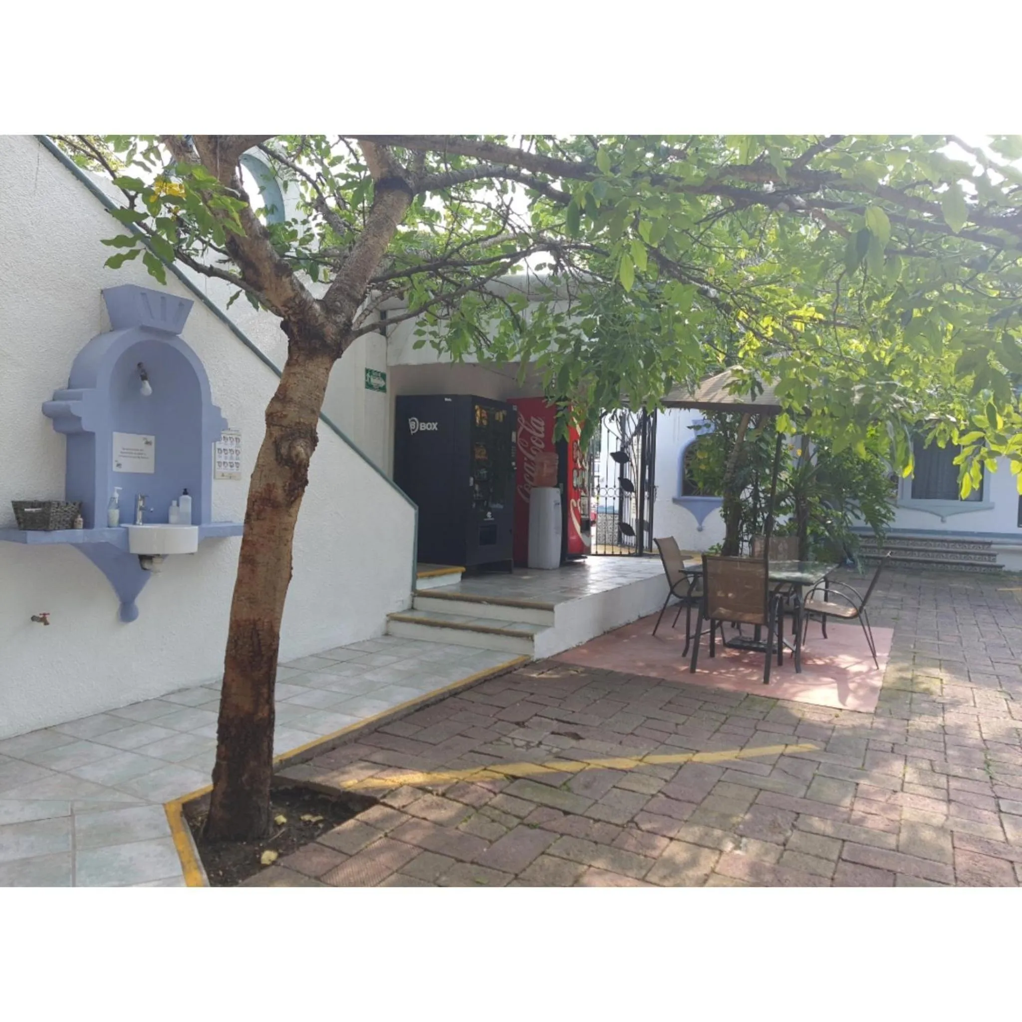 Patio in Hotel Posada Santa Fe