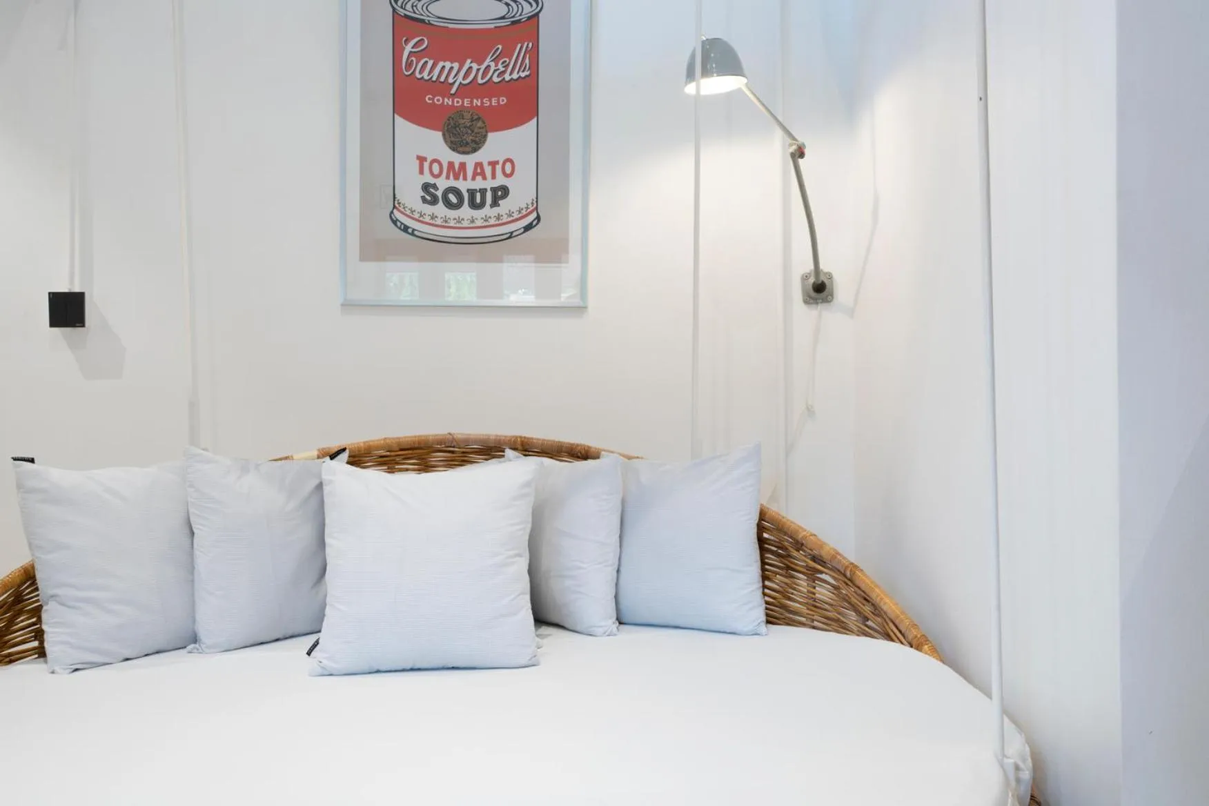 Bed in Phrip Phri Luxury Pool Villas