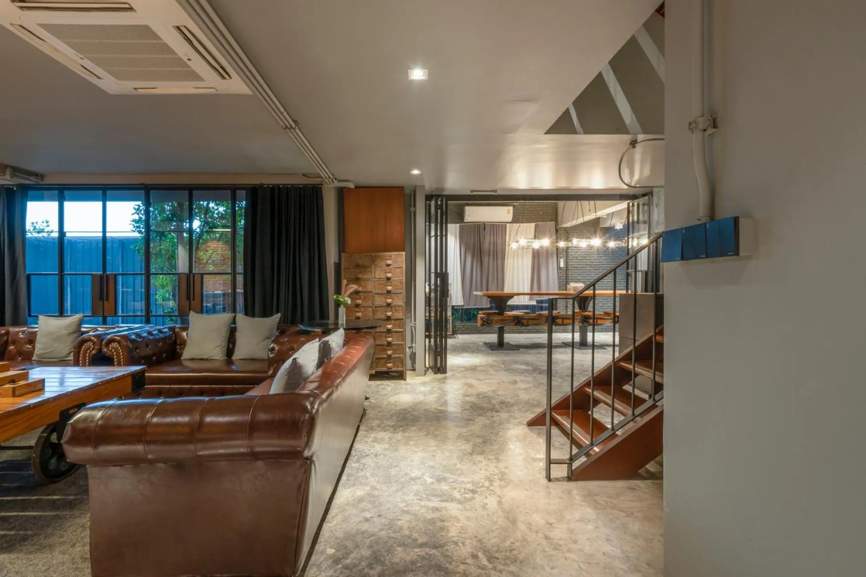 Living room in Phrip Phri Luxury Pool Villas