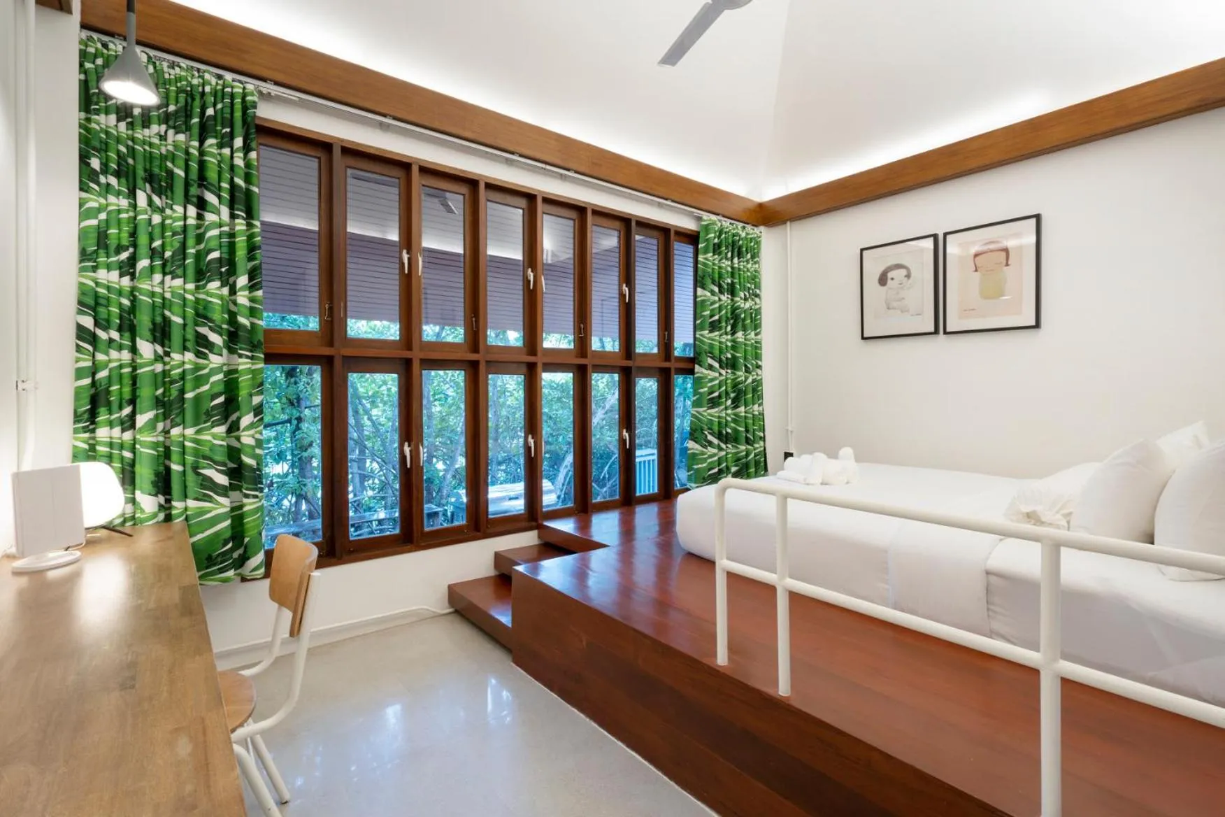 Bedroom in Phrip Phri Luxury Pool Villas